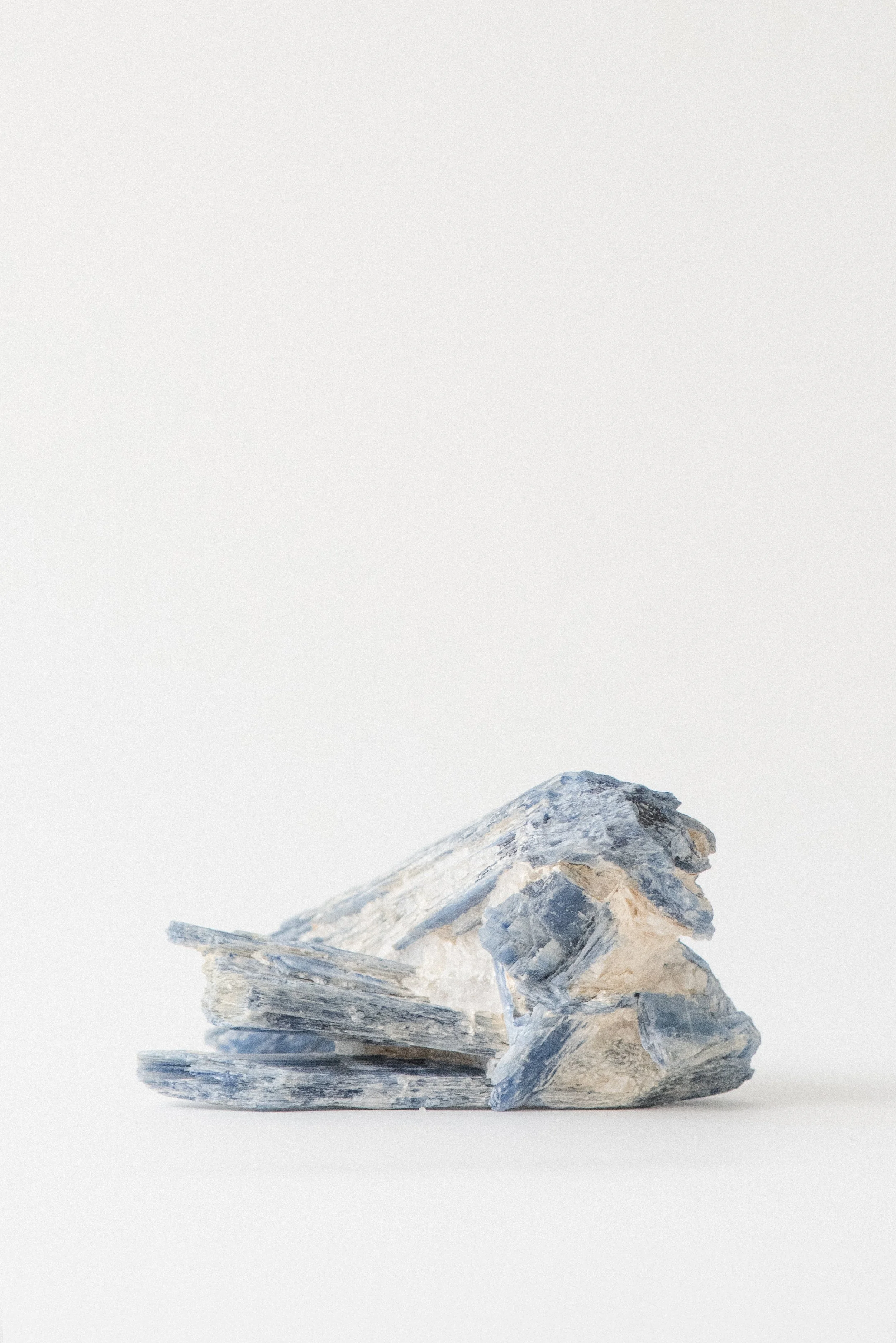 890-Crystal_Voyager_online_crystal_store_vintage_blue_kyanite_mineral_specimen_from_brazil_for_sale_6.jpg