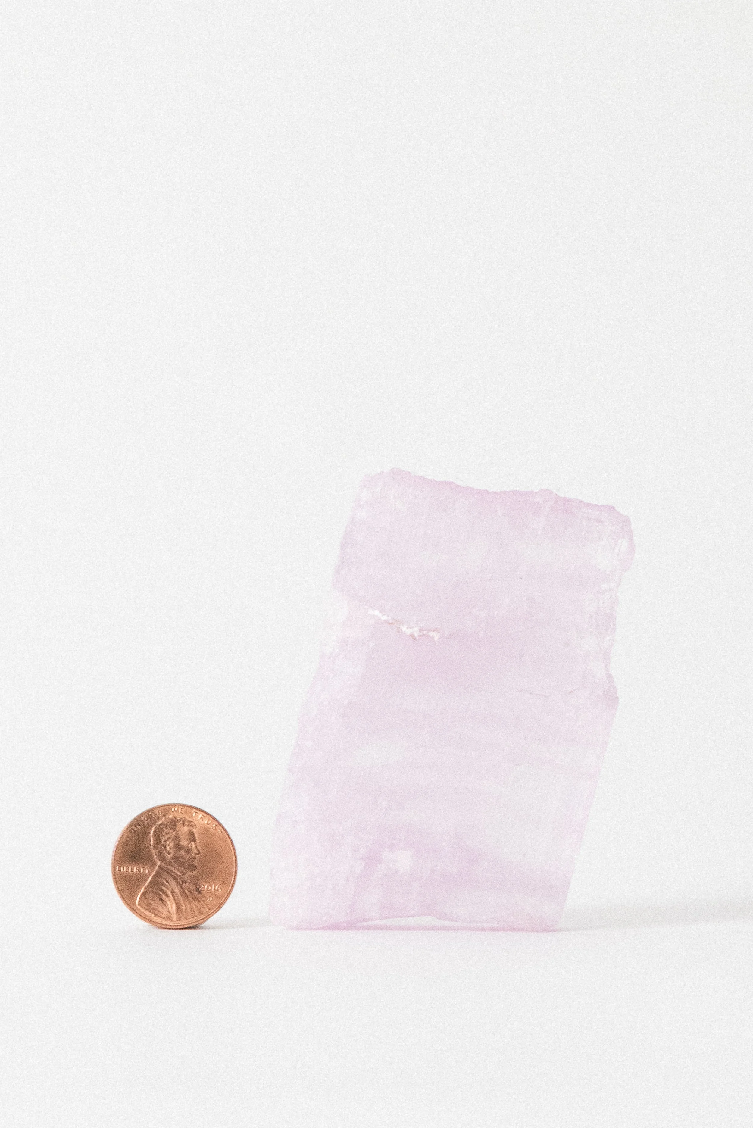 0398-Crystal_Voyager_Shop_Los_Angeles_lilac_kunzite_from_Kunar_Province_Pakistan_for_sale_2.jpg