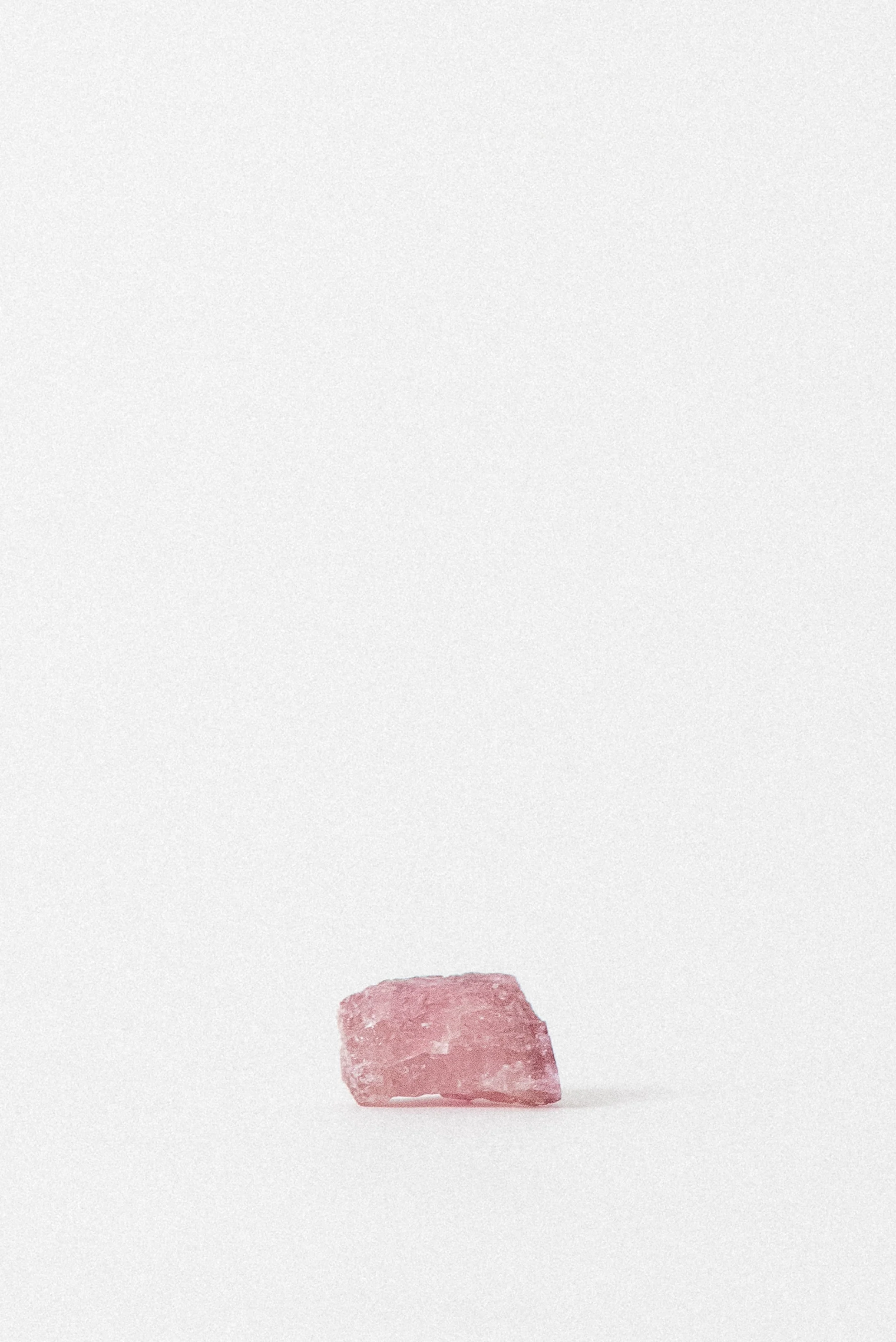 905_Crystal_Voyager_Shop_pink_Tourmaline_from_Jenipapo_District_Itinga_Minas_Gerais,_Brazil_3.jpg