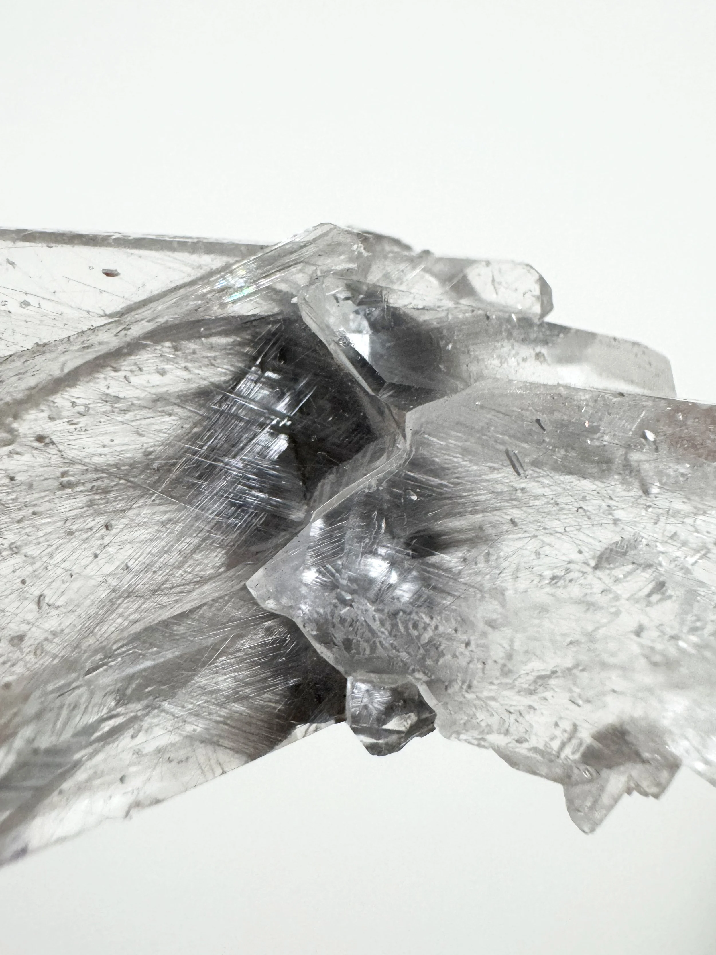 912-2-Crystal_Voyager_Los_Angeles_silver_rutilated_clear_quartz_cluster_from_Novo_Horizonte_Bahia_Brazil_11.jpeg