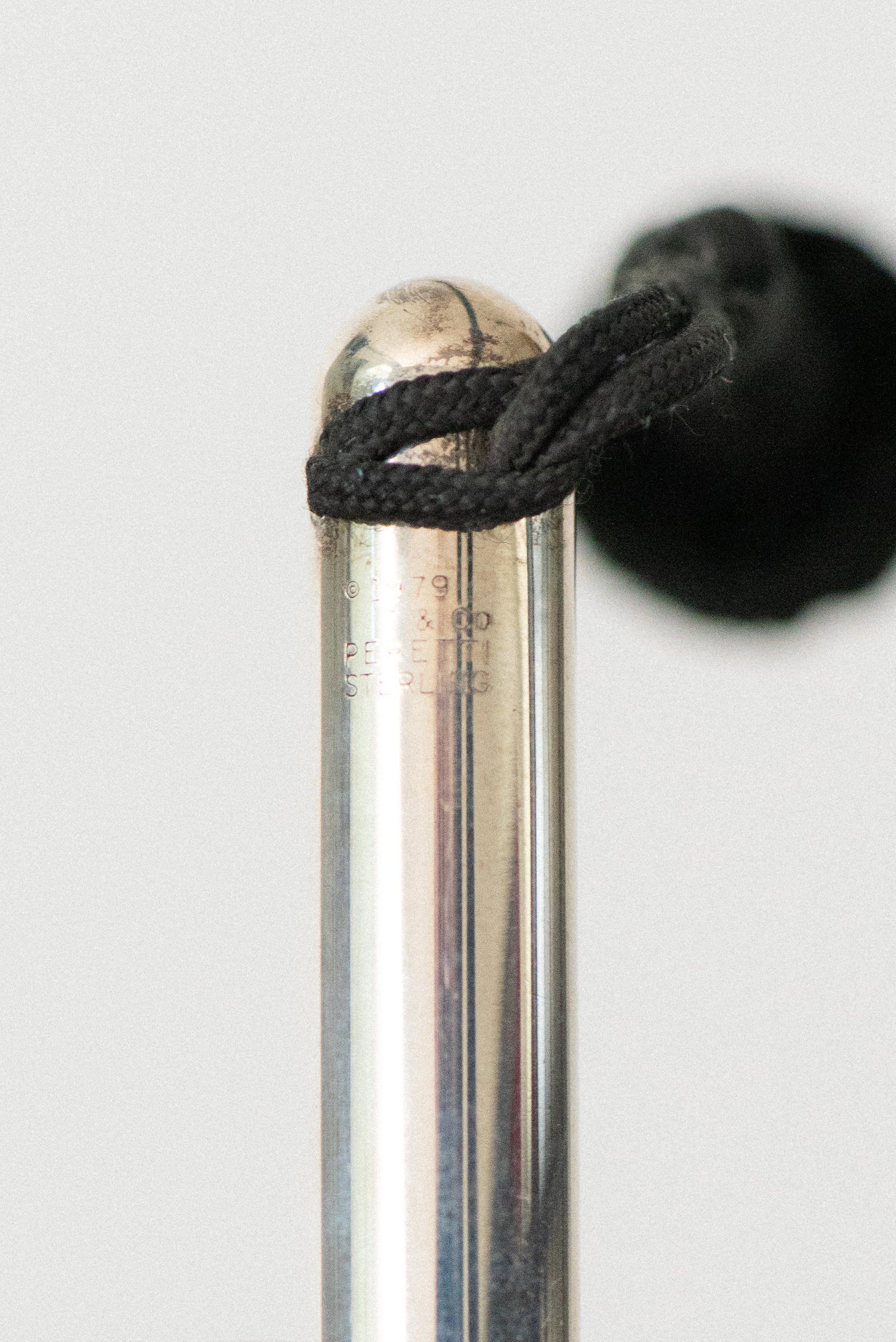 Crystal_Voyager_online_shop_los_angeles_Elsa_Peretti_vintage_sterling_silver_pom_pom_tassle_pen_from_1979_5.jpg