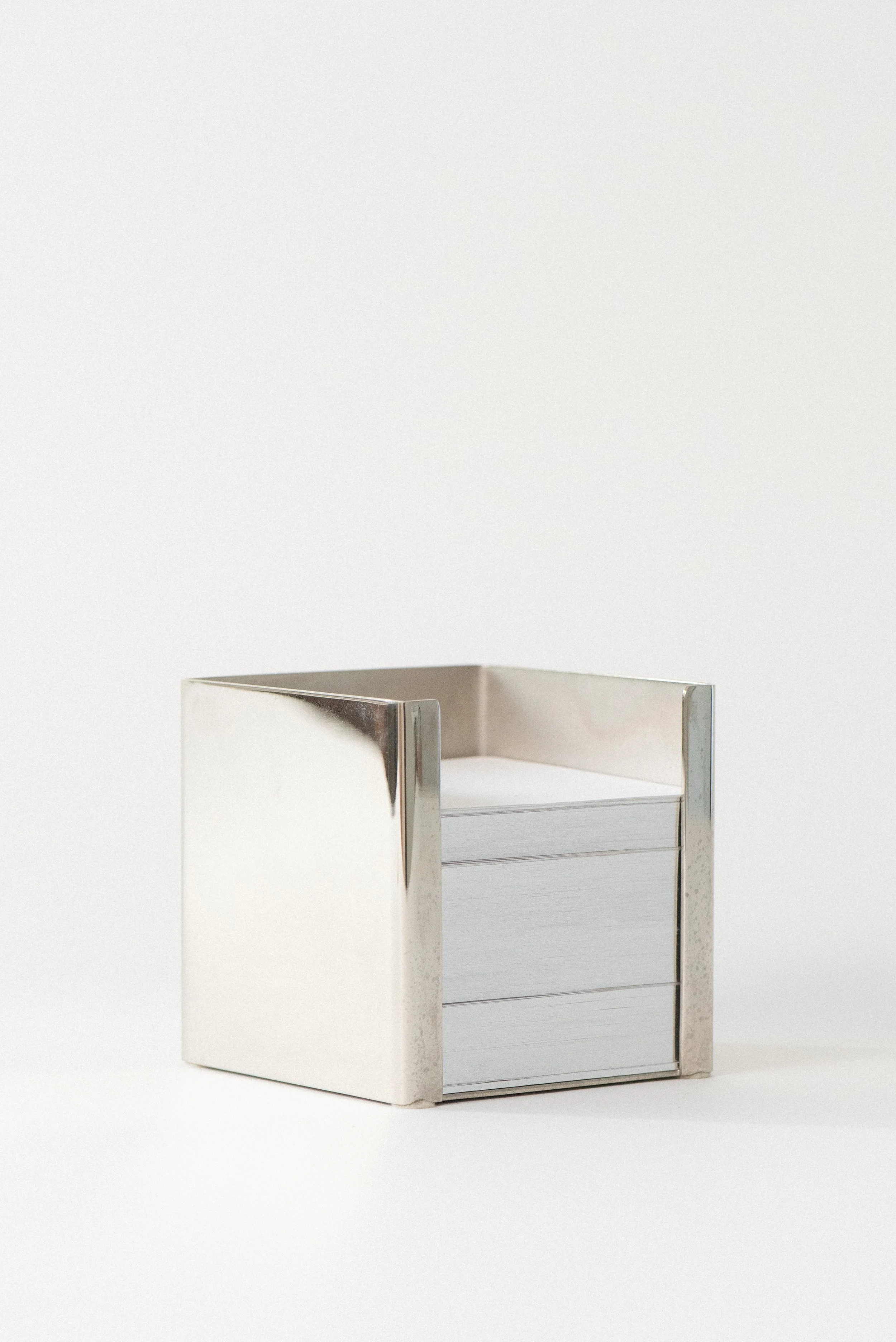 Crystal_Voyager_Online_shop_sterling_silver_Vintage_Hermes_paper_holder_3.jpg