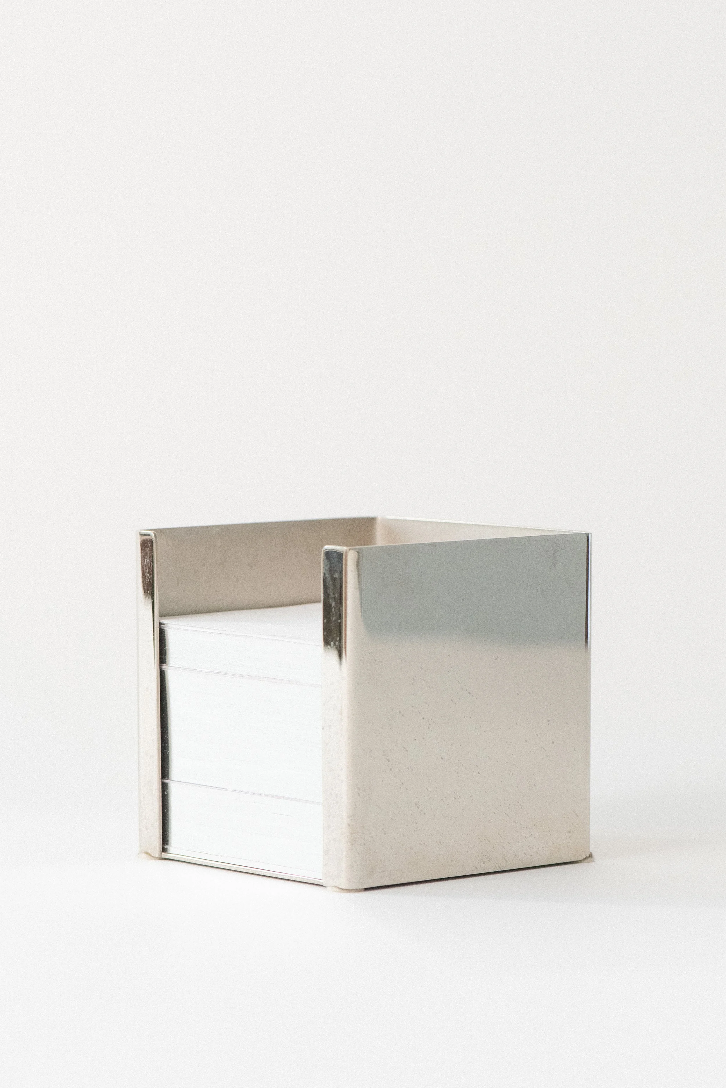 Crystal_Voyager_Online_shop_sterling_silver_Vintage_Hermes_paper_holder_4.jpg