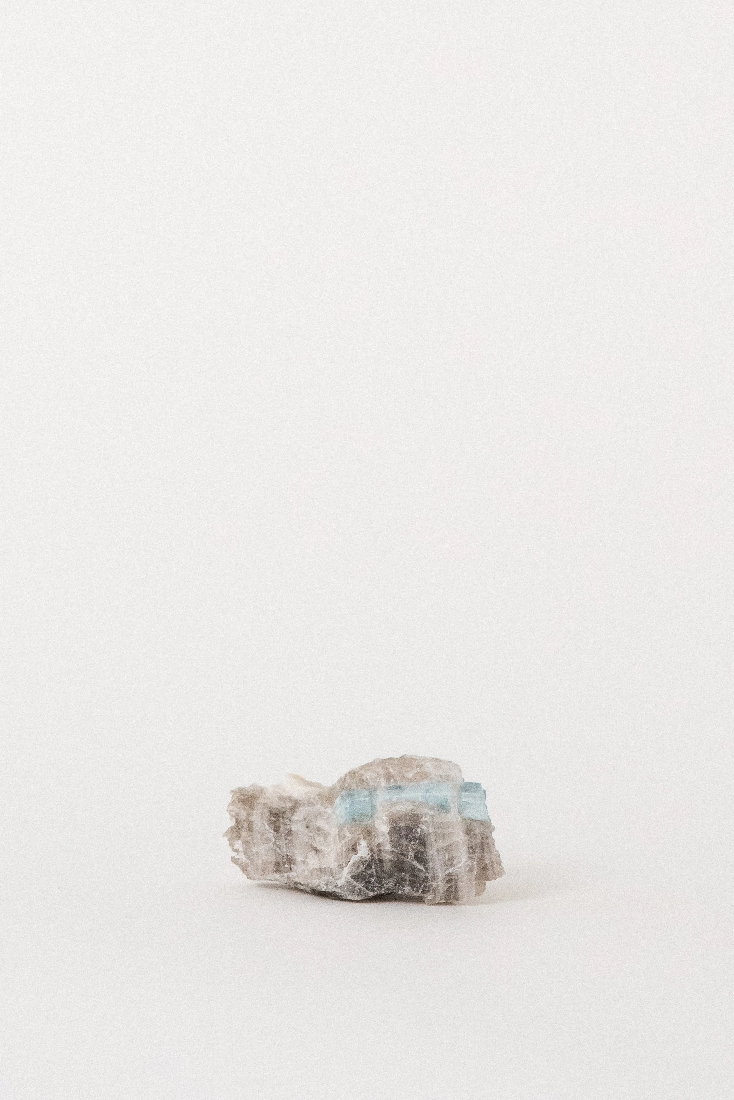 crystal-voyager-aquamarine-smoky-quartz-italy-1.jpg