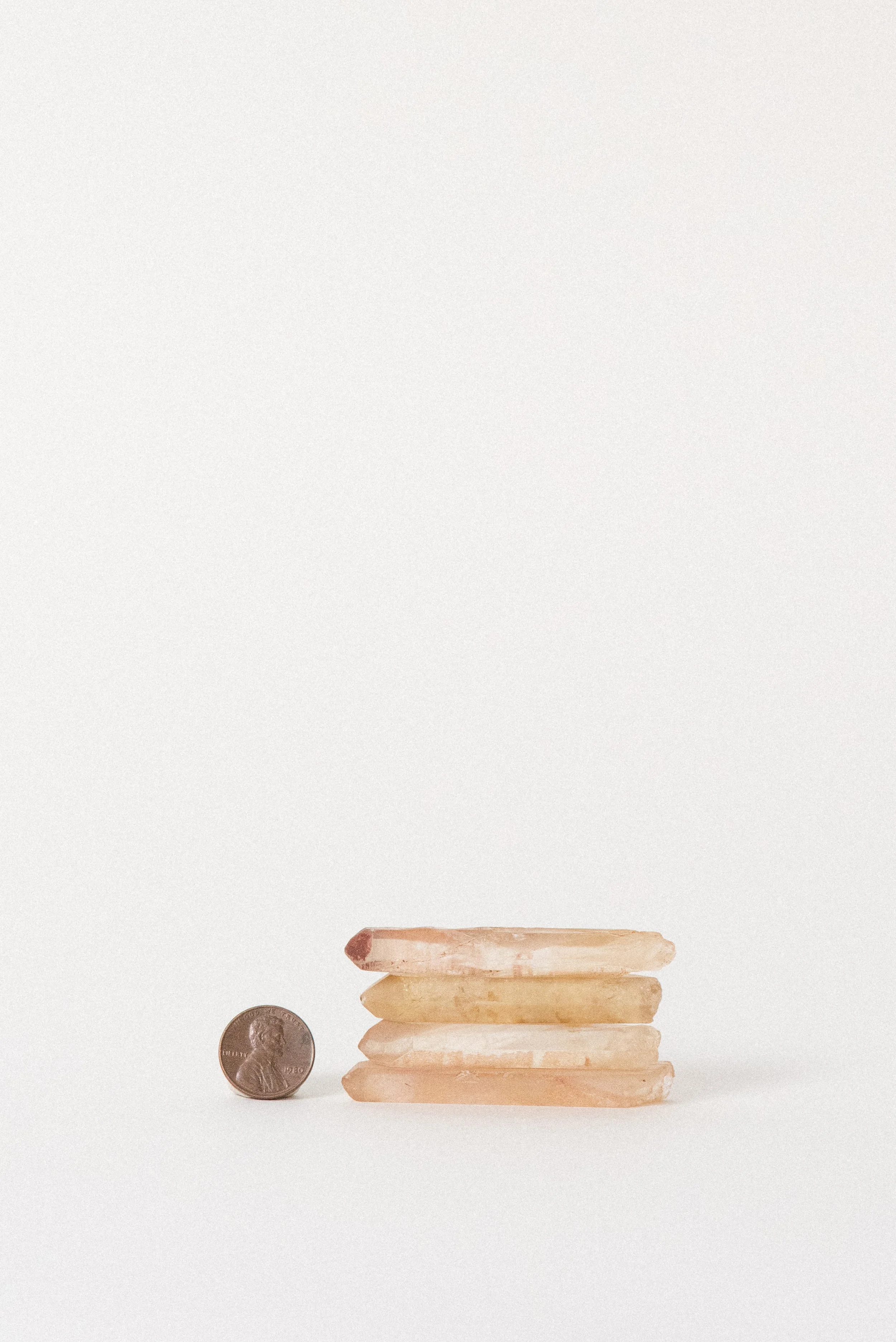 crystal-voyager-natural-citrine-point-zambia-africa-02.jpg