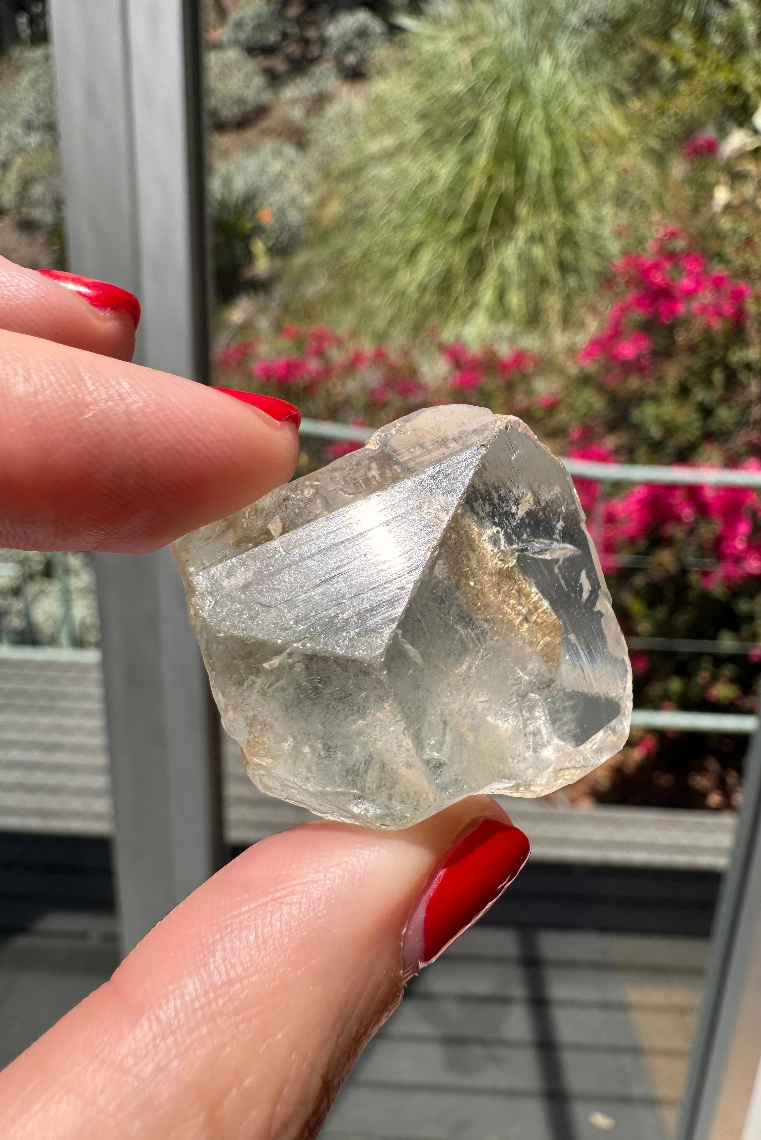 crystal-voyager-blue-topaz-minas-gerais-brazil-2.jpg