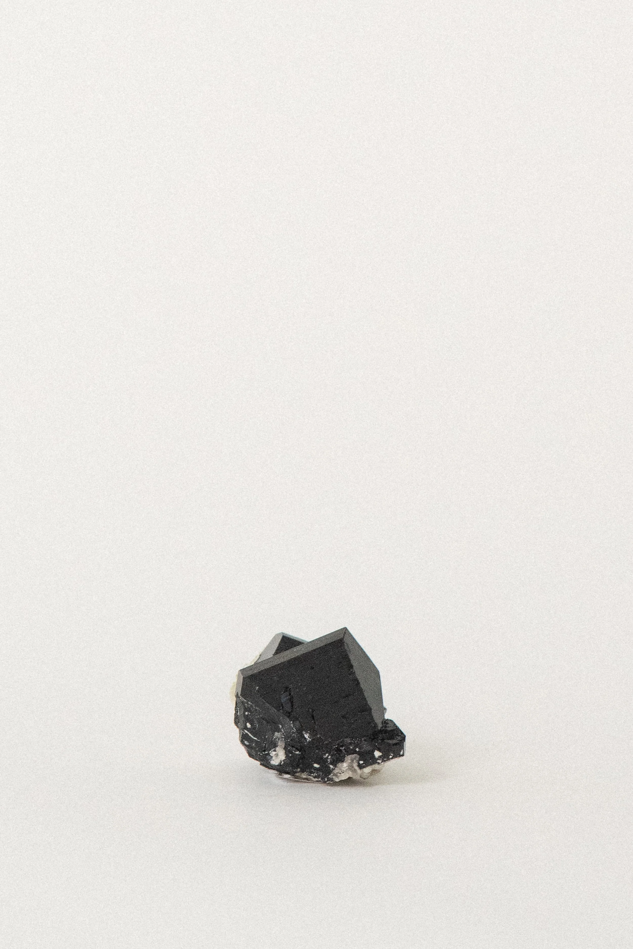 crystal-voyager-black-tourmaline-twins-feldspar-erongo-mountain-namibia-5.jpg
