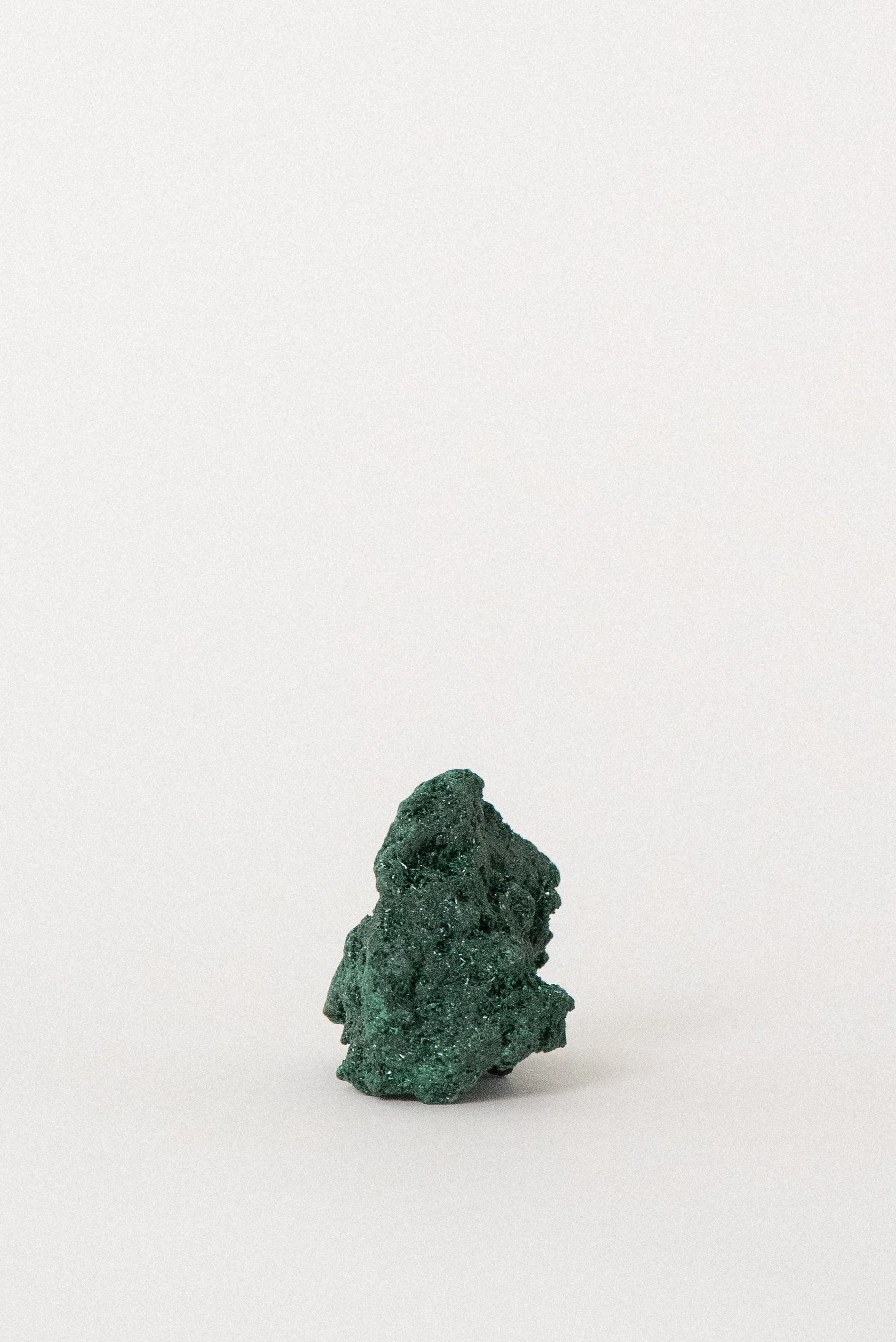 crystal-voyager-malachite-zaire-africa-3d.jpg