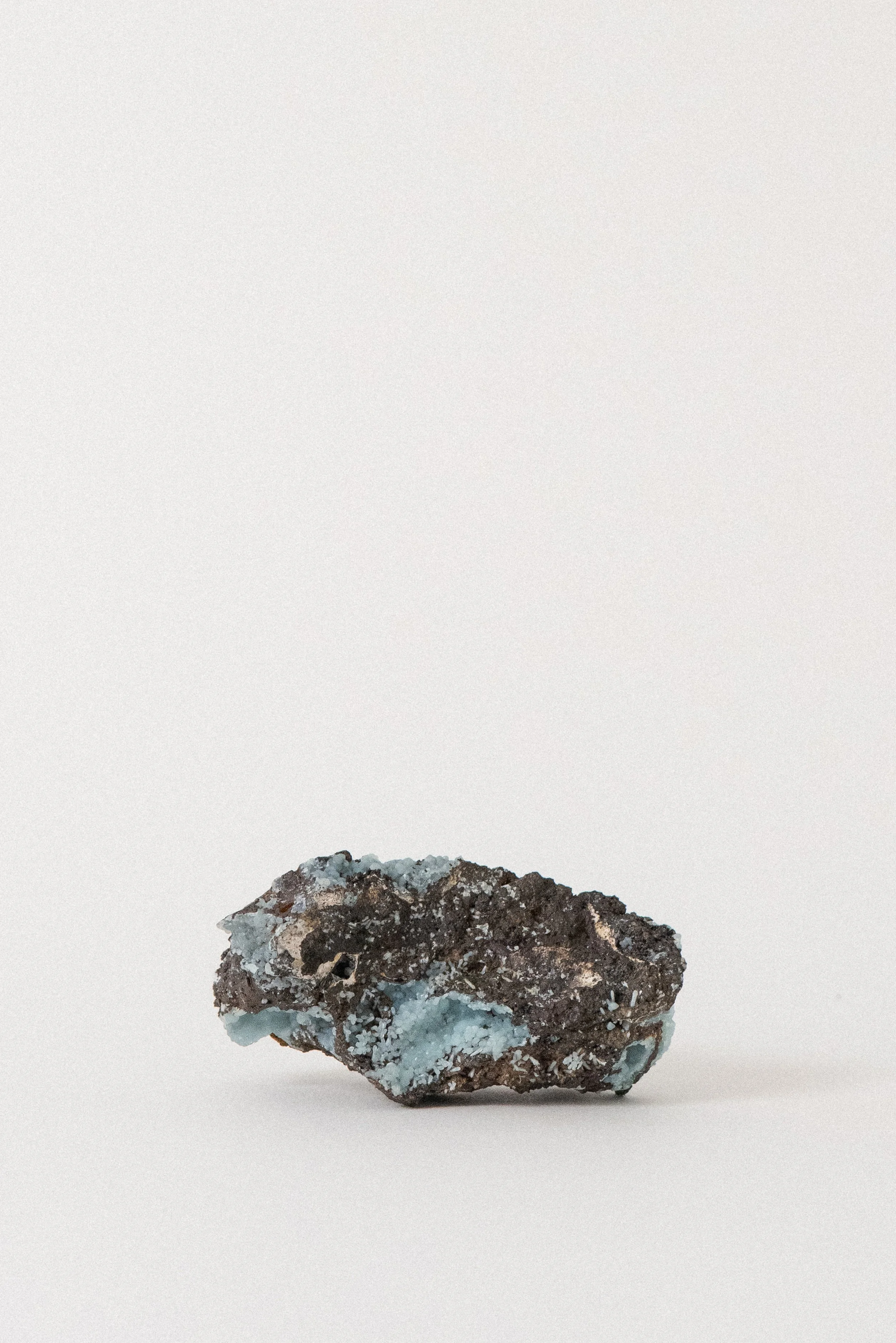 crystal-voyager-aqua-smithsonite-lavrion-greece-3.jpg