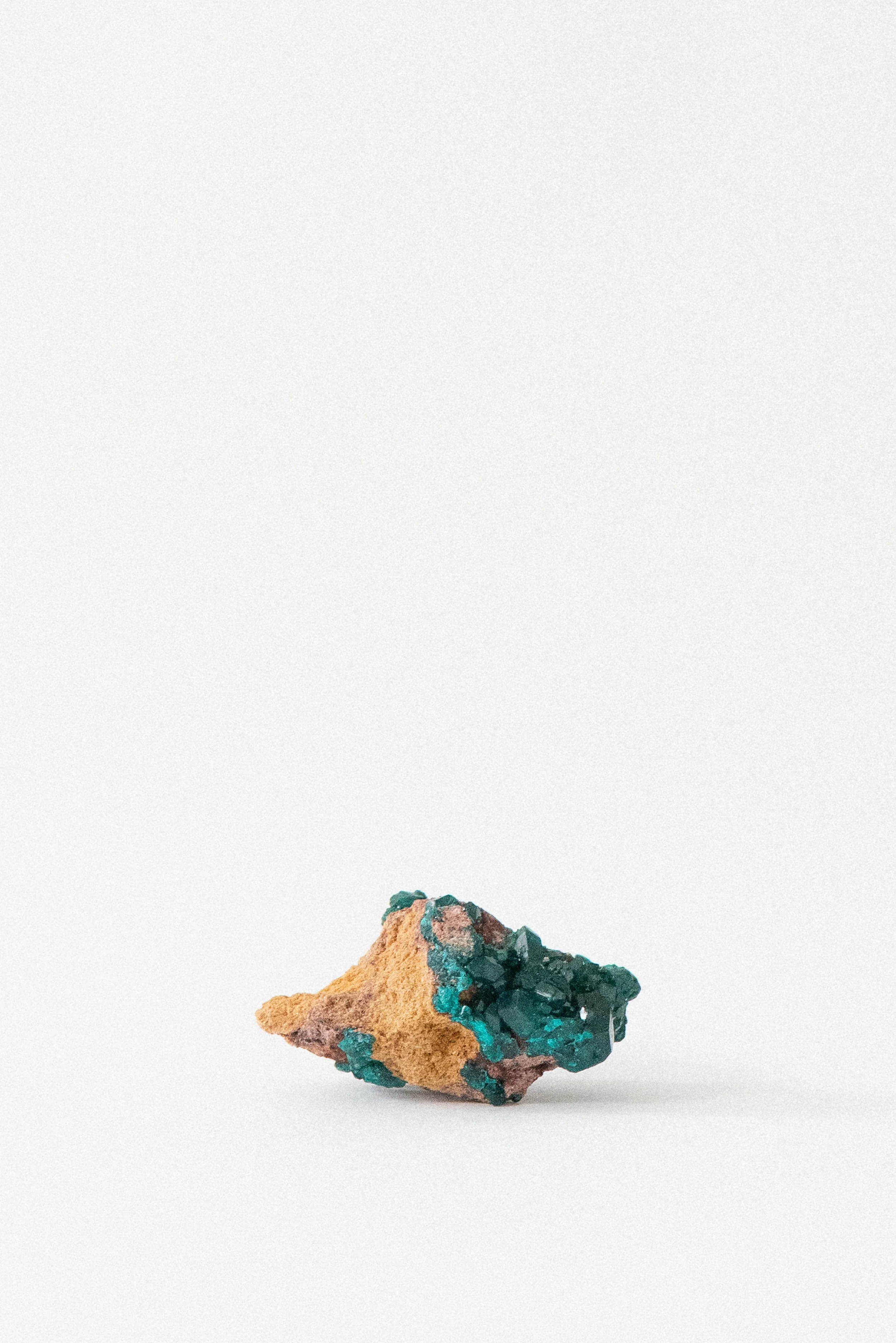 Crystal-Voyager-Dioptase-Republic-of-the-Congo-5.jpg