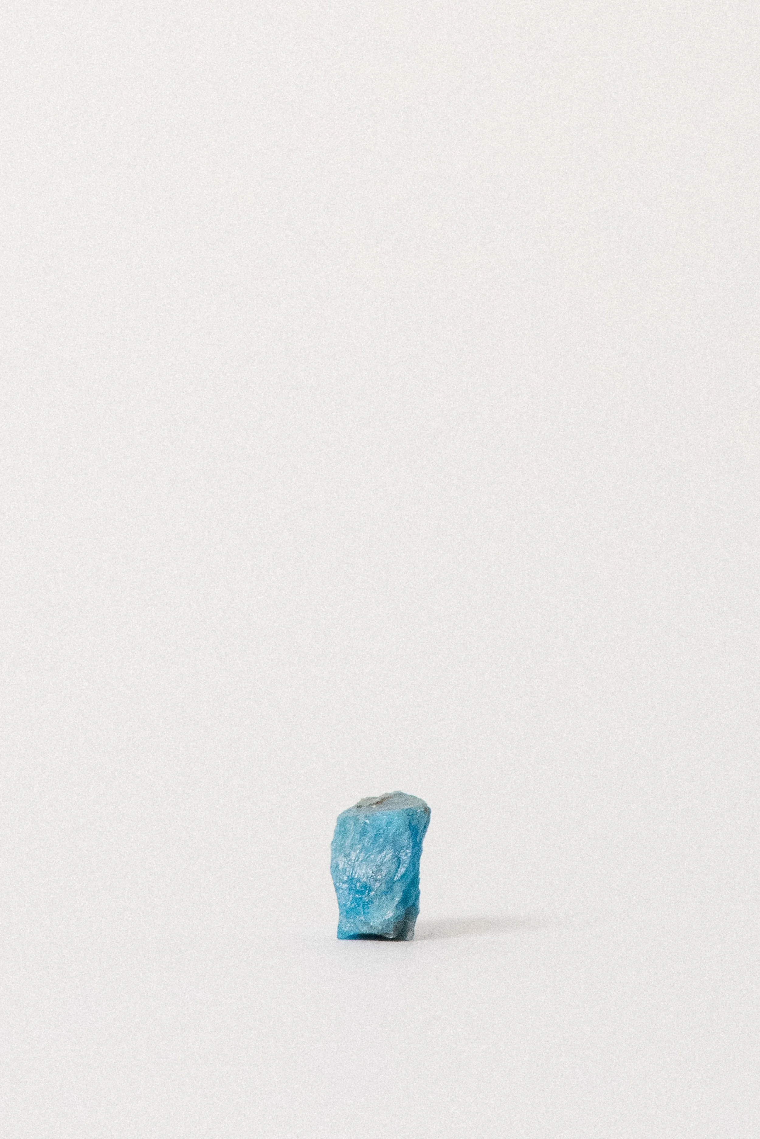 crystal-voyager-blue-apatite-isoanala-madagascar-2c.jpg
