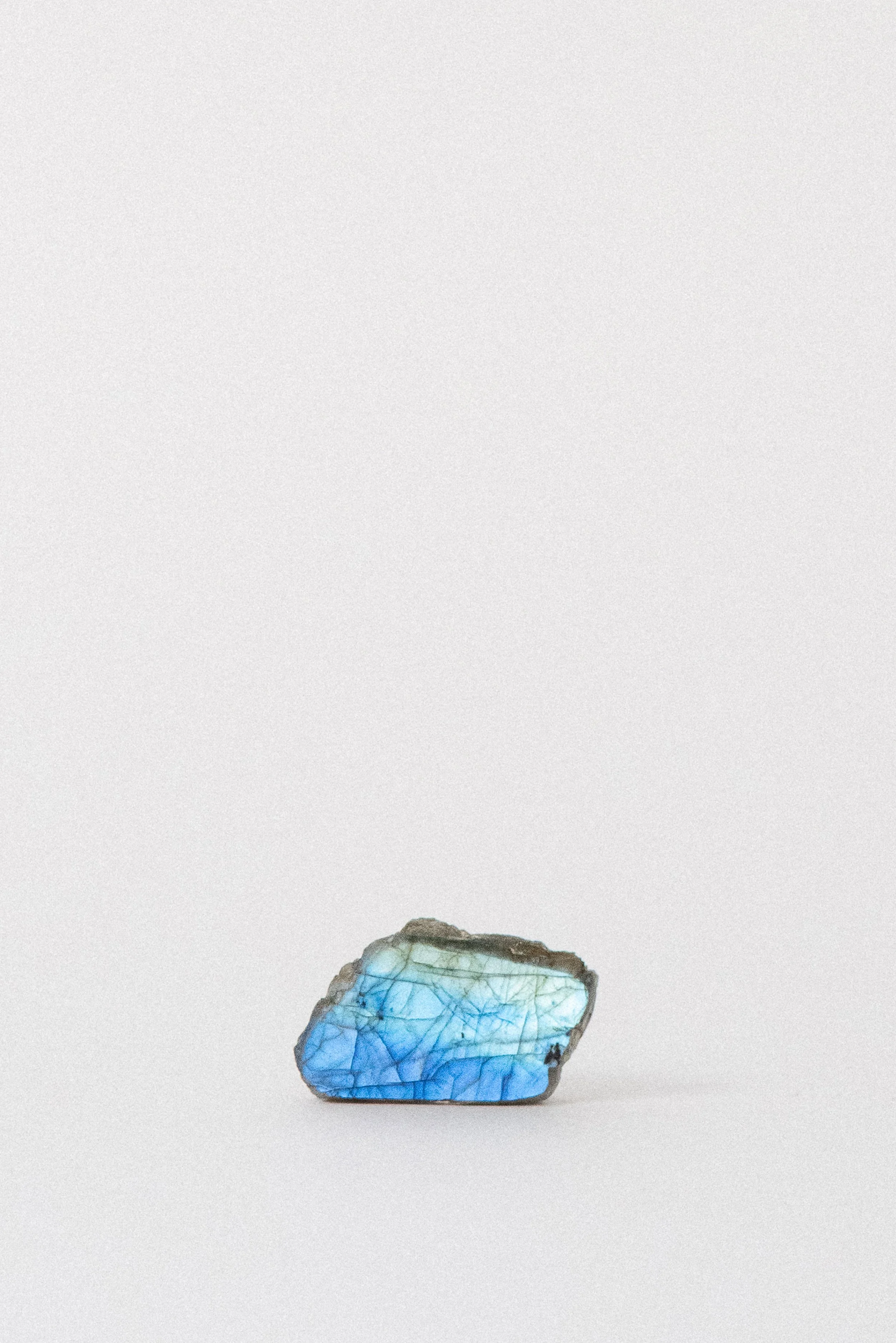 crystal-voyager-labradorite-bokonaky-madagascar-1.jpg