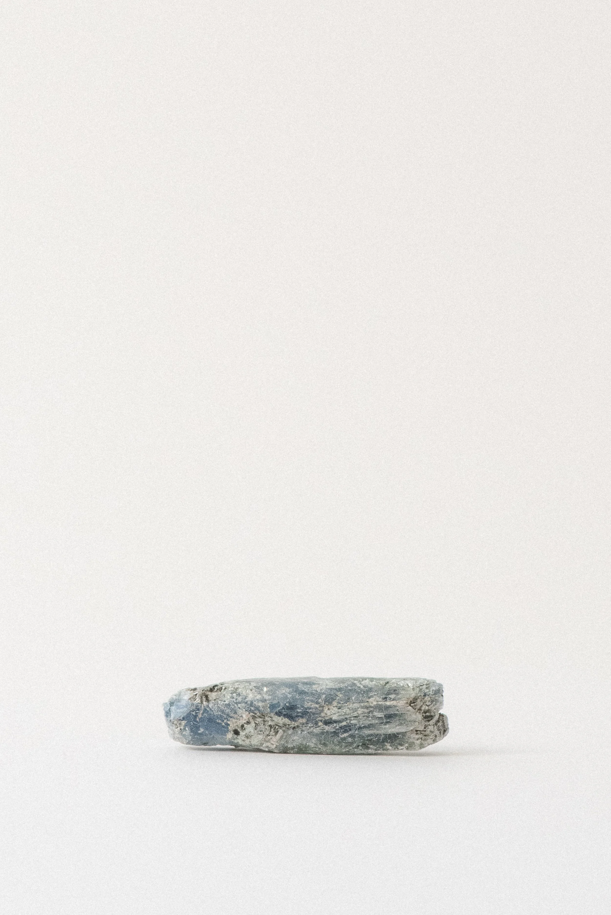 The David Bowie — Blue Kyanite, Zimbabwe
