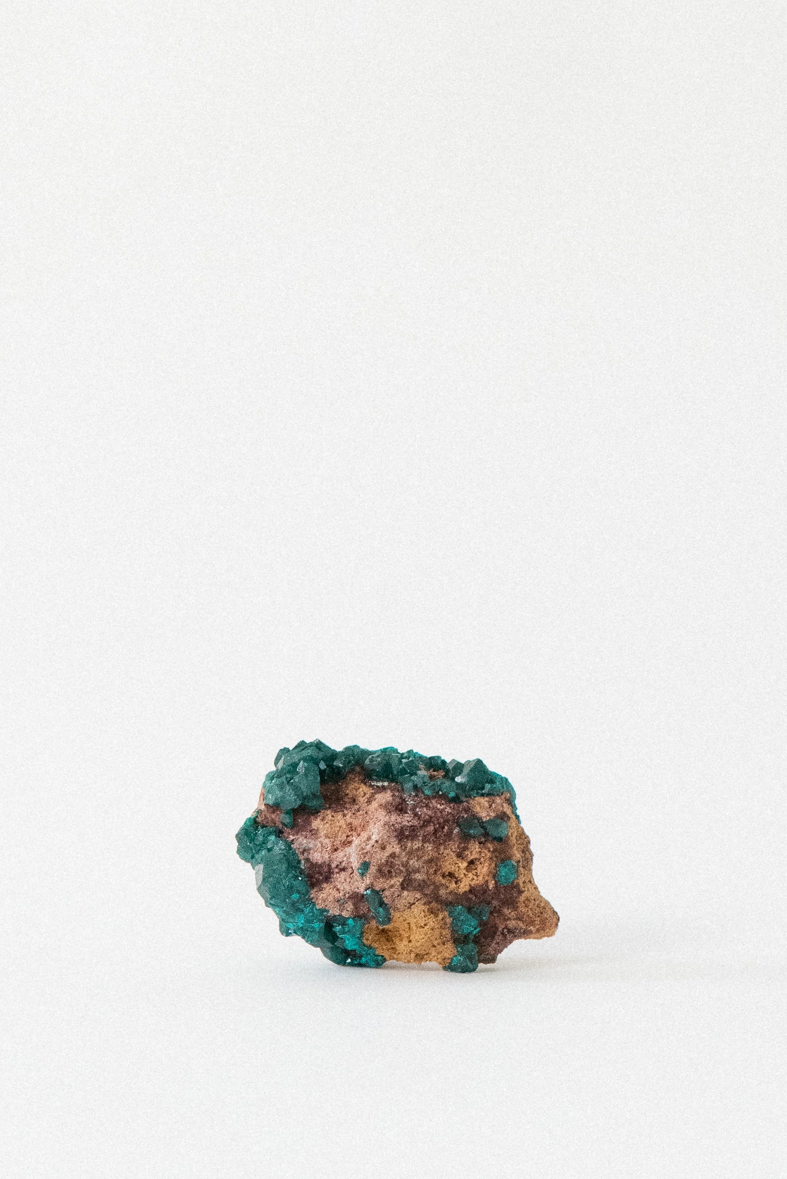 Crystal-Voyager-Dioptase-Republic-of-the-Congo-4.jpg