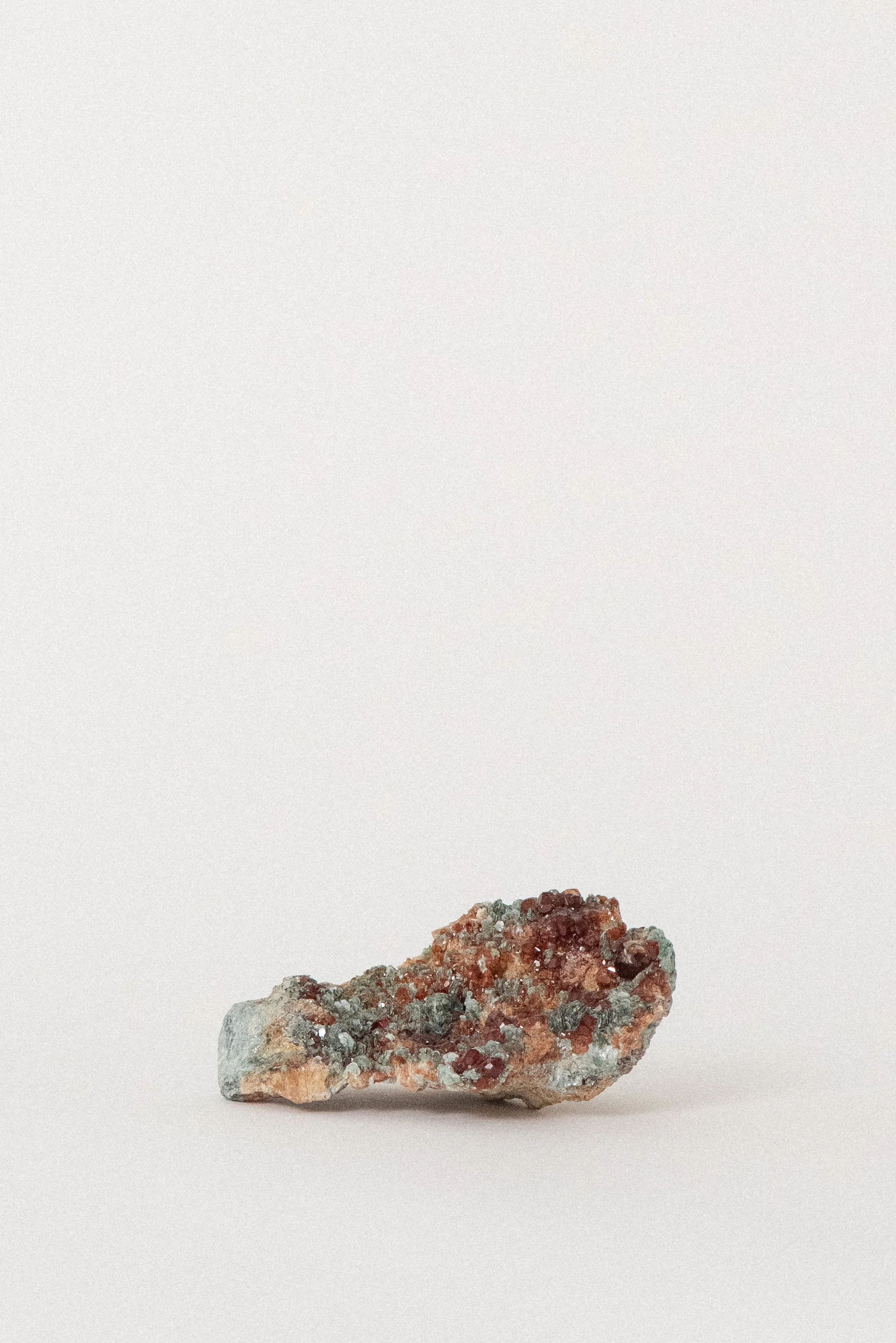 crystal-voyager-hessonite-garnet-aosta-valley-italy-3.jpg