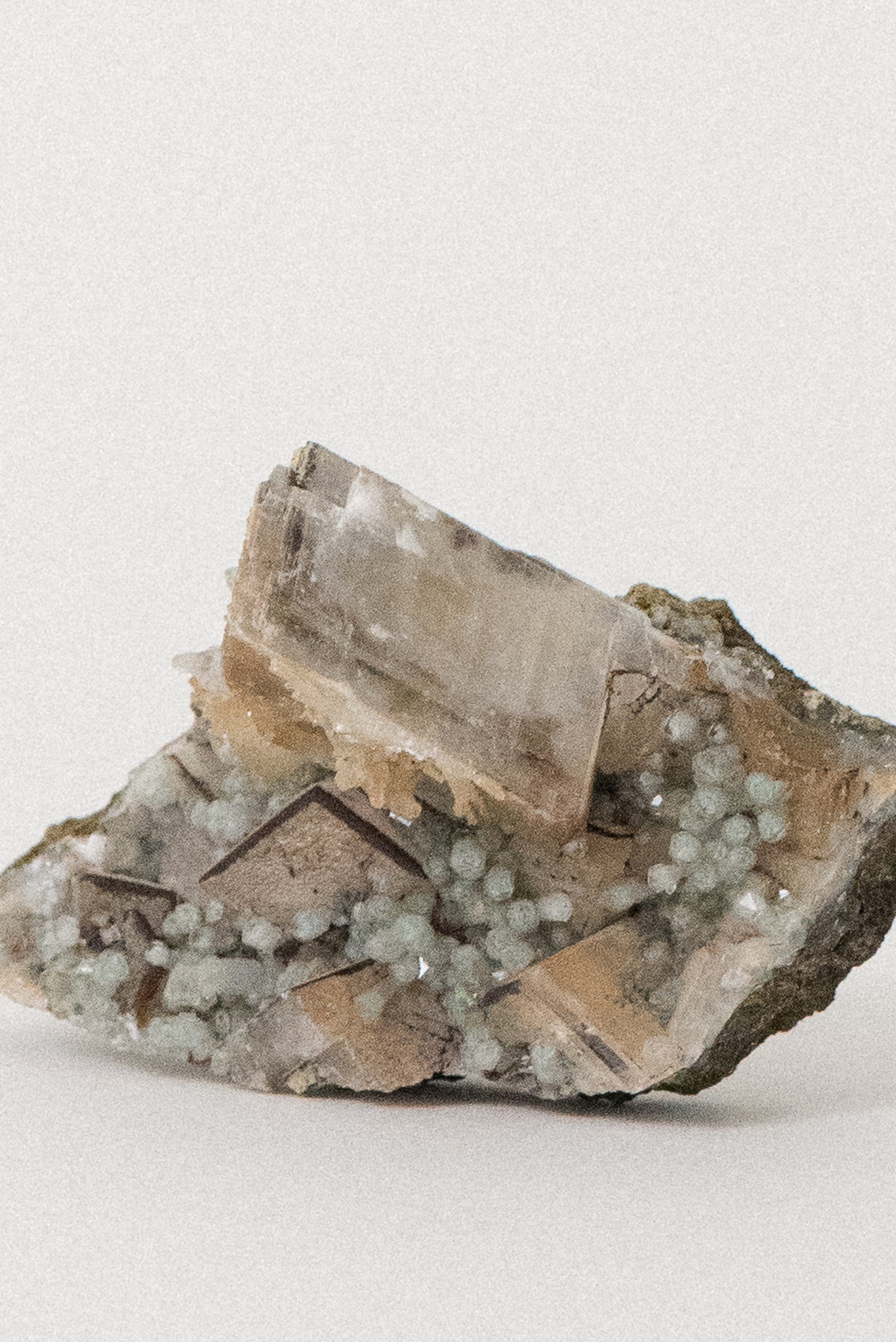 crystal-voyager-calcite-adamite-serifos-greece-2.jpg
