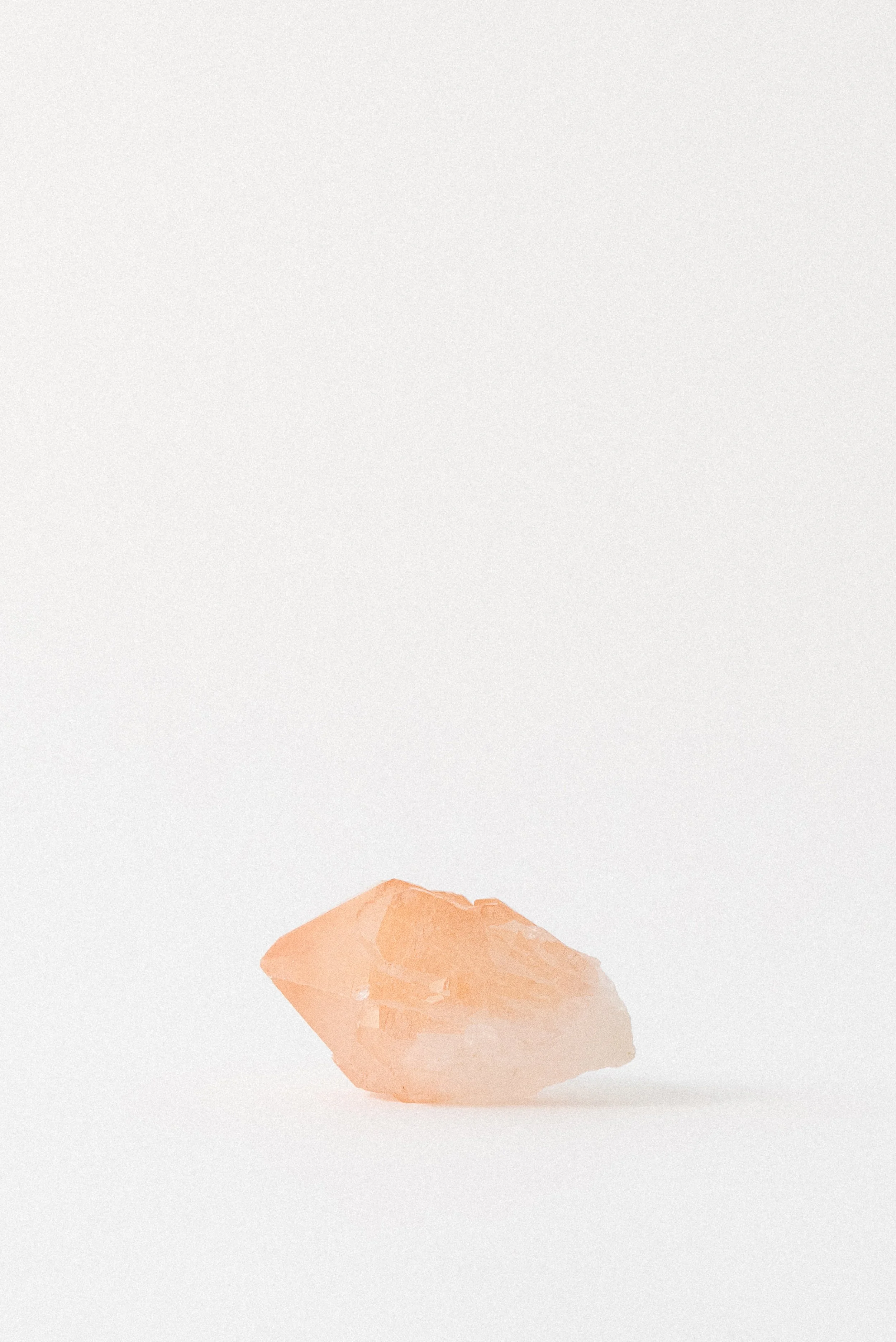 34-1_Crystal_Voyager_Shop_Peach_Quartz_from_India_1.jpg