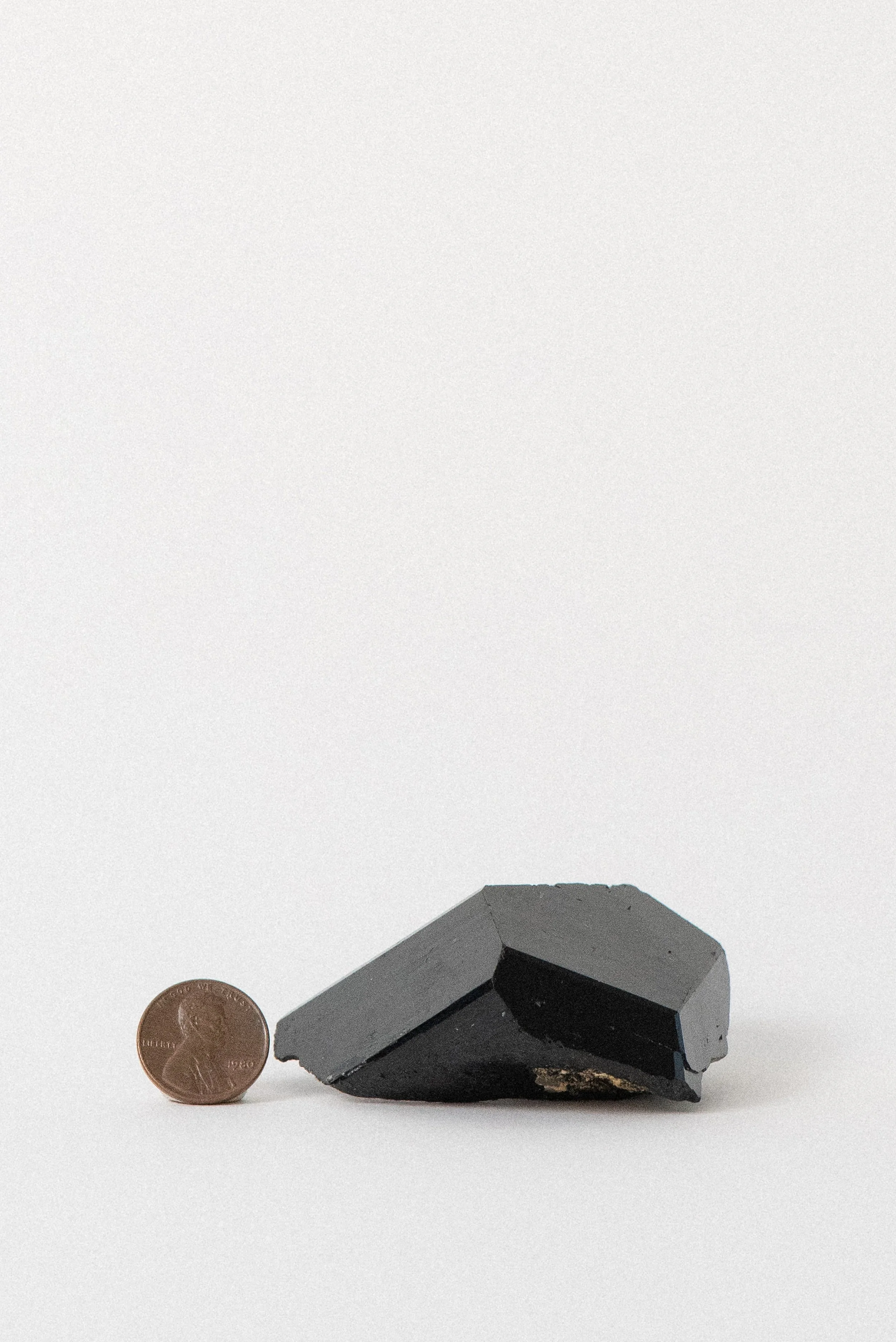 crystal-voyager-large-black-mercedes-tourmaline-erongo-mountain-namibia-africa-05.jpg