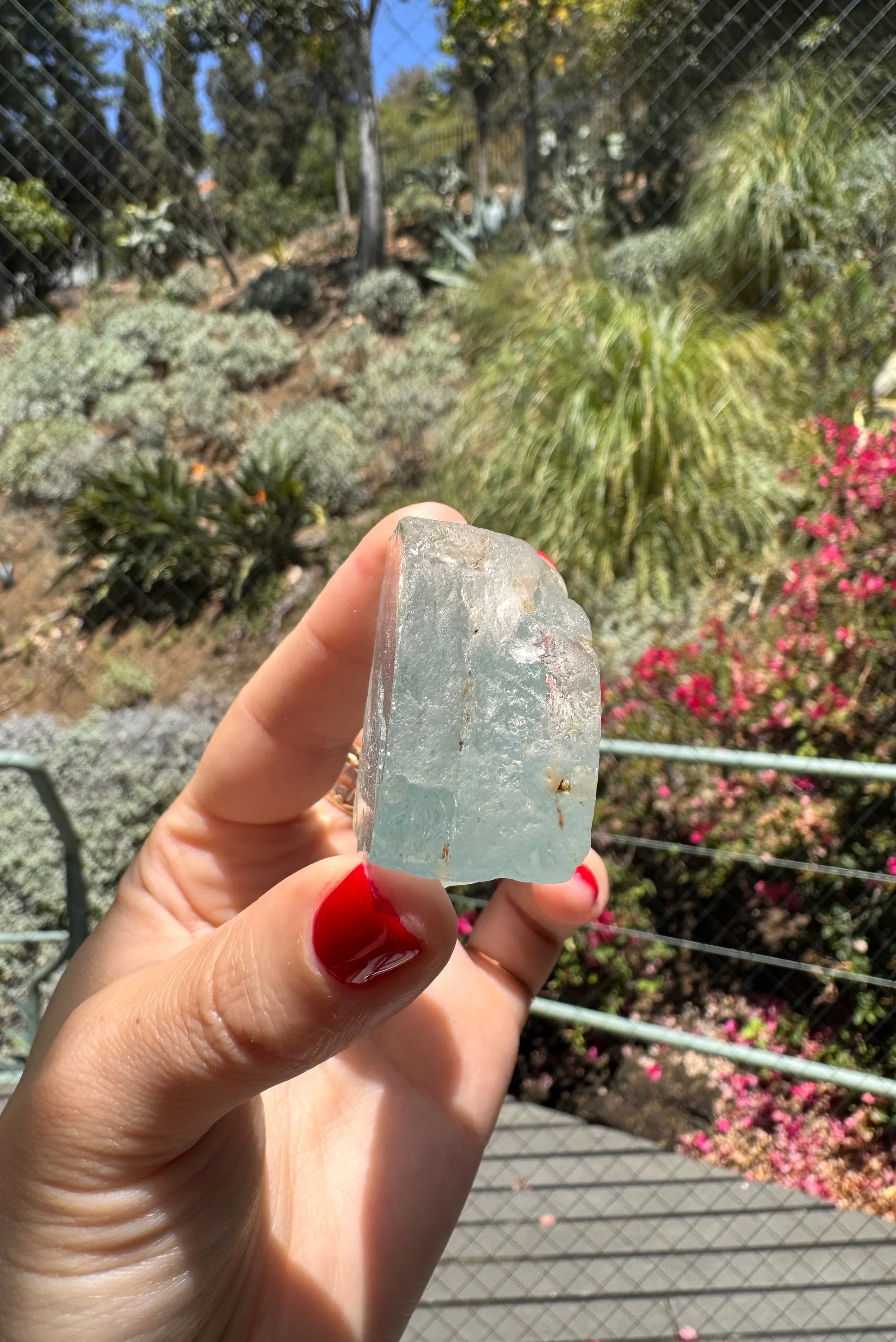 crystal-voyager-blue-topaz-padre-paraiso-minas-gerais-brazil-3.jpg