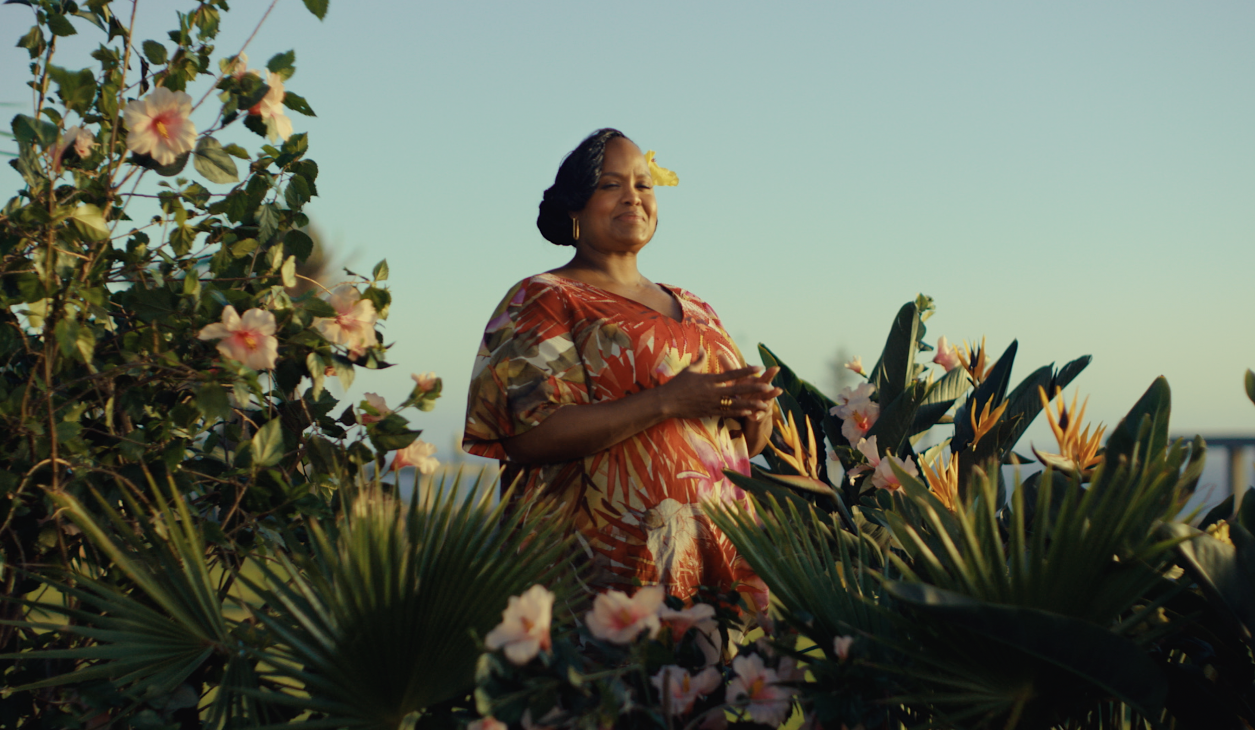  THE EVERYDAY ESCAPE  ASICS 