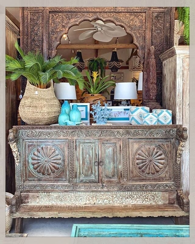 This beautiful wooden Majuce chest is now on SALE. 160 wide * 84 deep * 107cm high. Half Price = 45,000 thb. #antiquechest #homedecor #interiordesign #kohsamui #orchidhousedesign