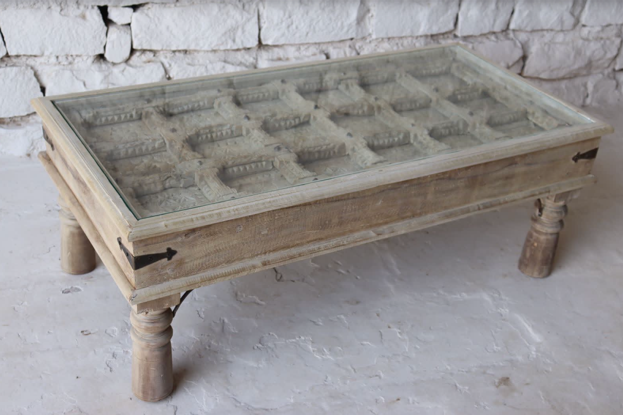 Looking To Buy Coffee Tables in Koh Samui? 
