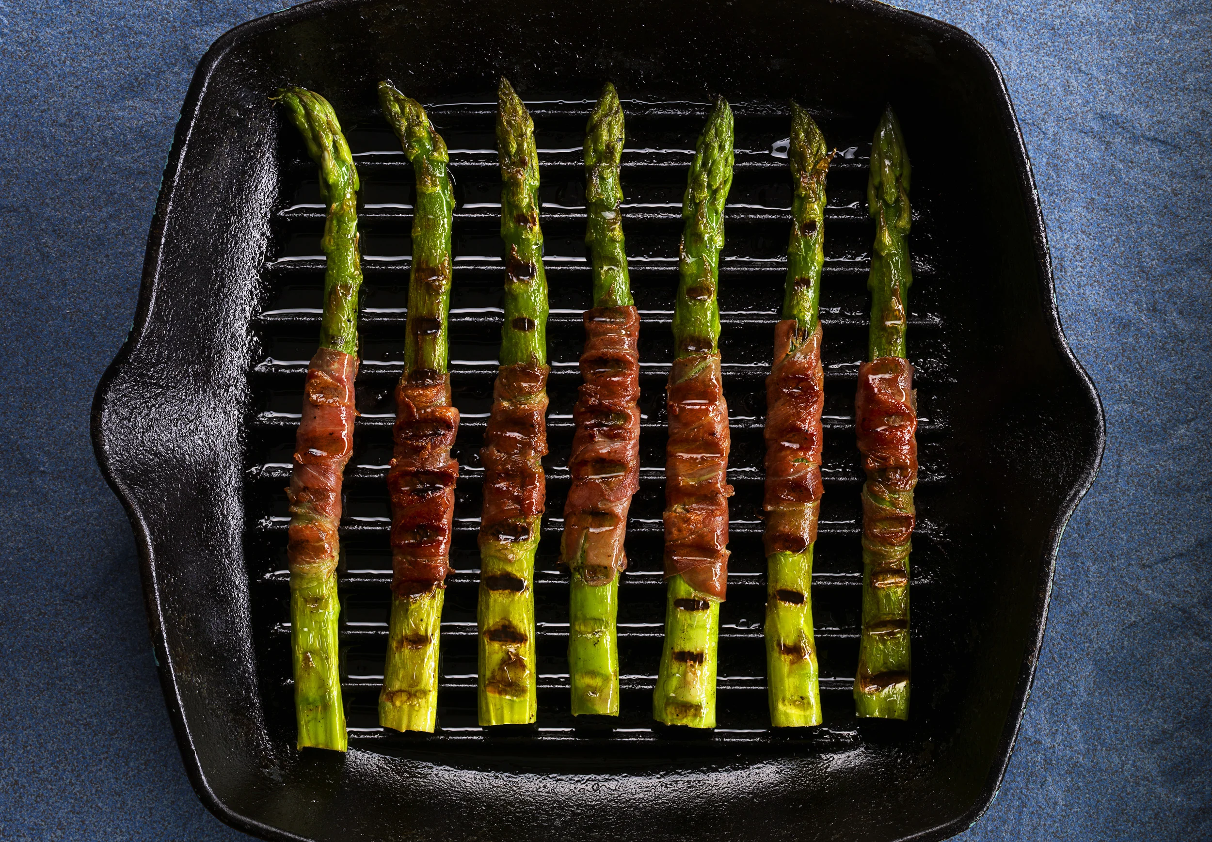 ASPARAGUS AND PARMA HAM