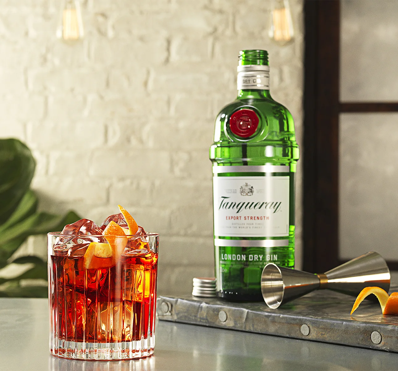 TANQUERAY NEGRONI