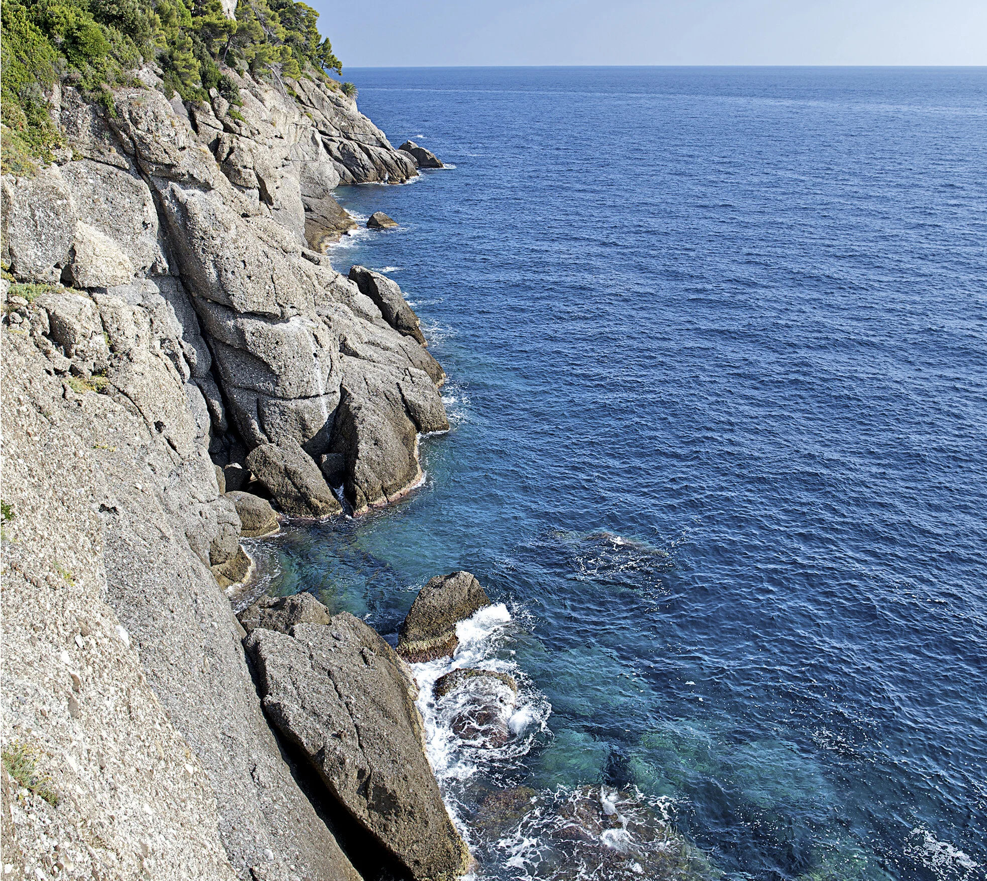 LEE GLADMAN_0023_DOLCE AND GABANNA LOCATION PORTOFINO 2.jpg