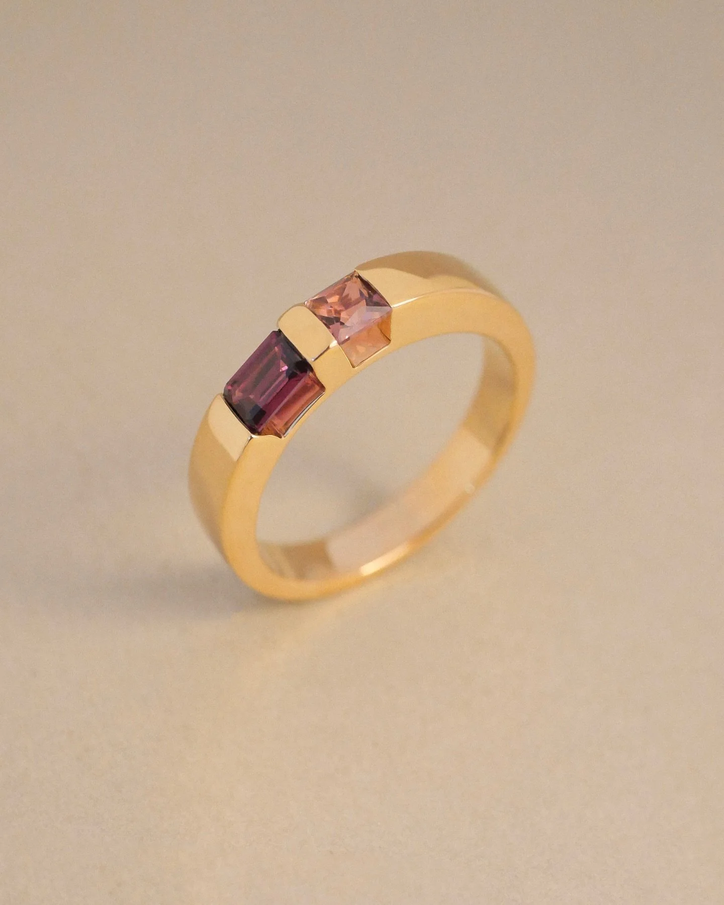 Thao wanted to be ready with a ring to reverse-propose to Huy when the moment came, a ring featuring both of their birthstones: January (garnet) &amp; October (tourmaline).

Congratulations to them both on this next chapter 🤍💍✨
⁣
Double Tension Set