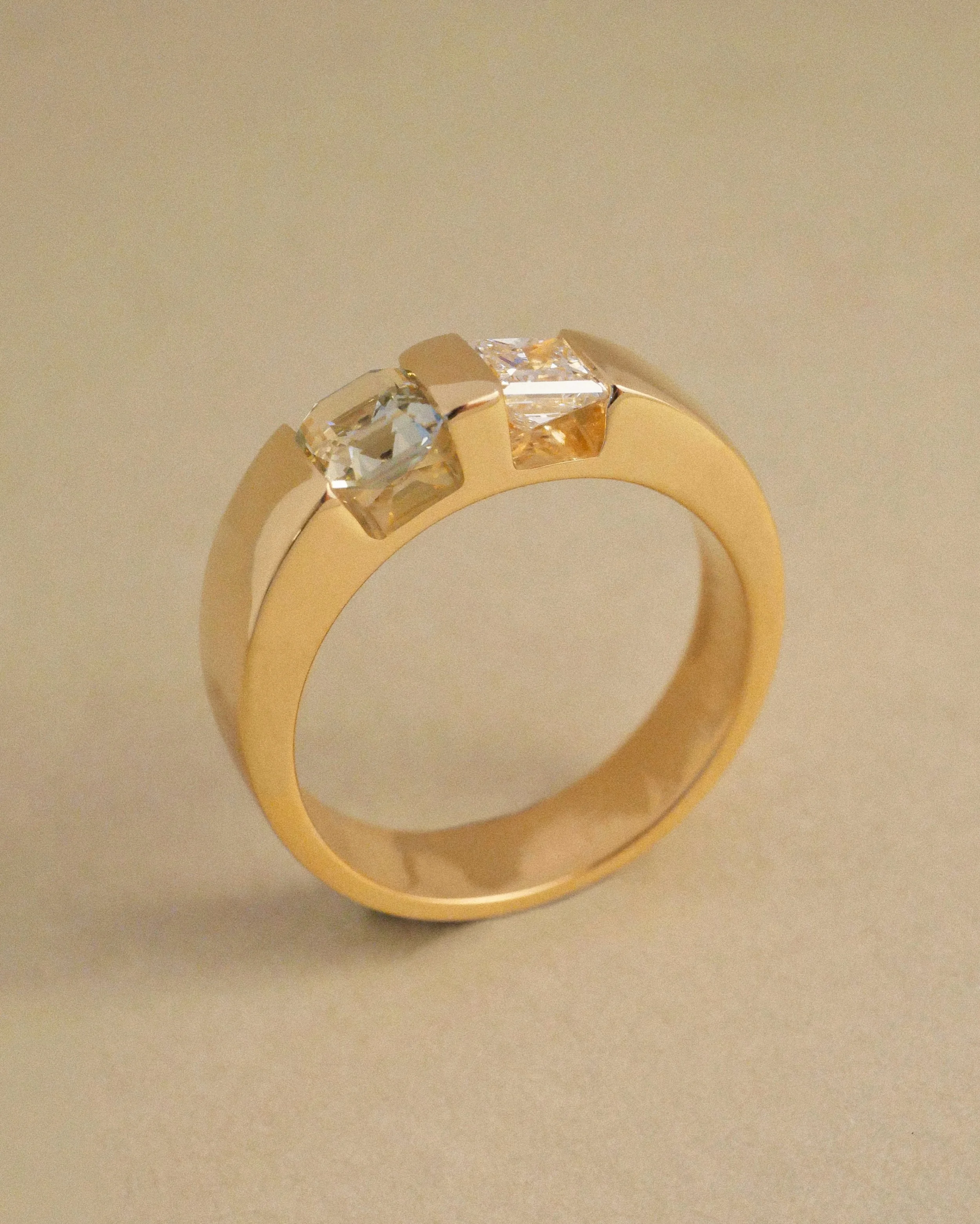 One of the joys of working with client&rsquo;s own stones is getting to work with colours I might not otherwise choose myself. Georgia&rsquo;s pale mint Asscher cut sapphire is such a soft, subtle shade, and I love how quietly it catches the light! ?