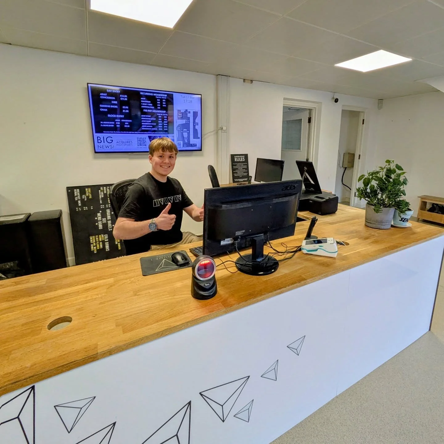 Welcome to our new reception! 

We're excited to announce our new reception is open and ready for business! The caf&eacute; and shop still have a few bits to sort before we can open them officially, but they will be following shortly, so watch this s