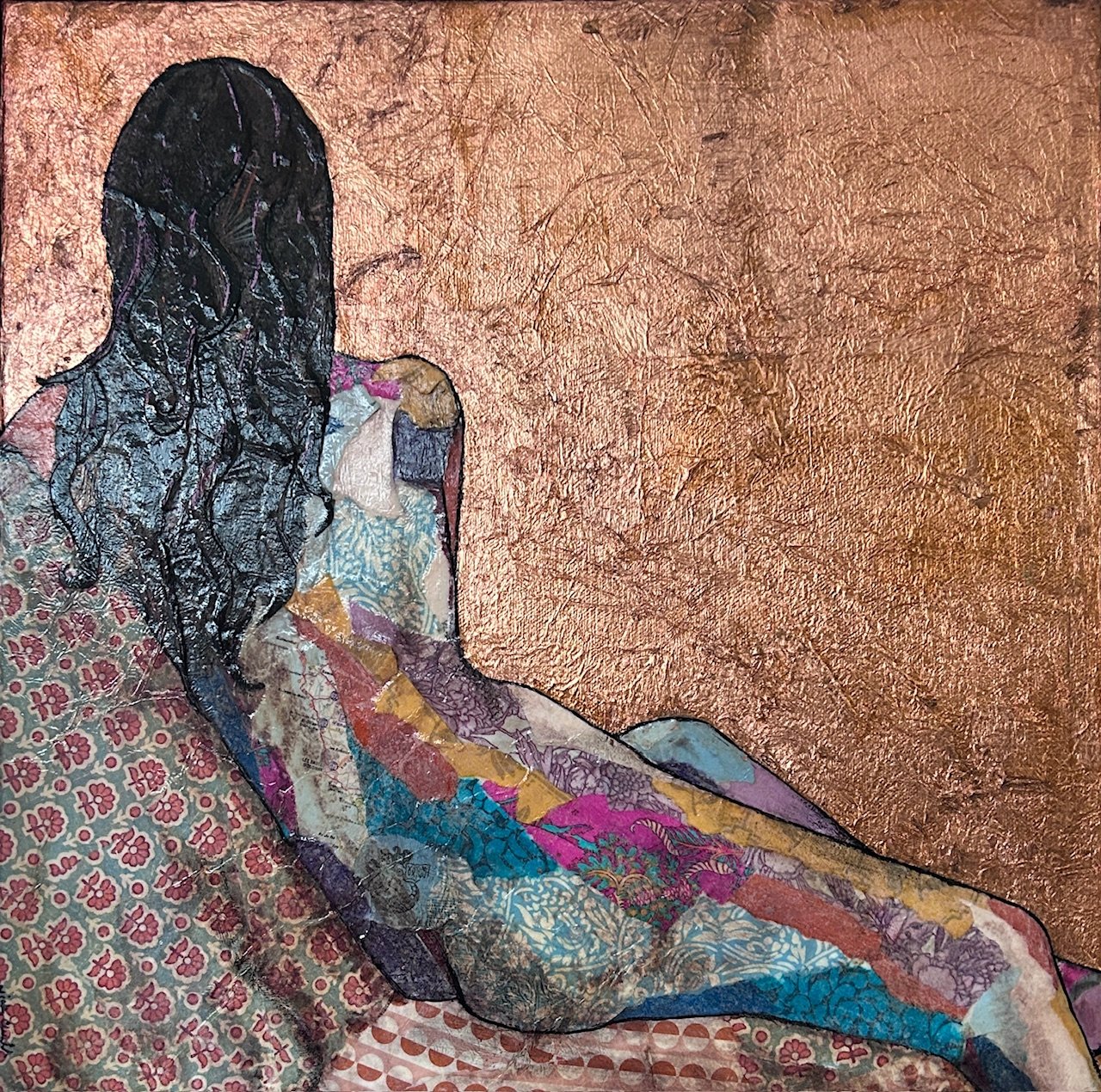 Warm Copper Light 40x40cm in black frame