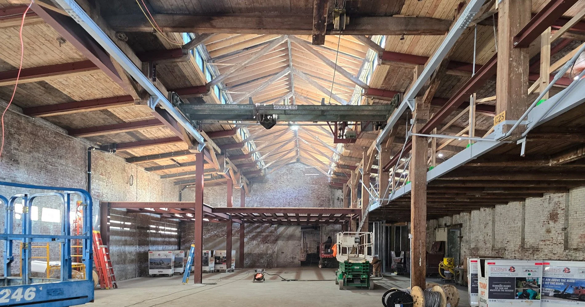 Building 1 IntConstLight.jpg