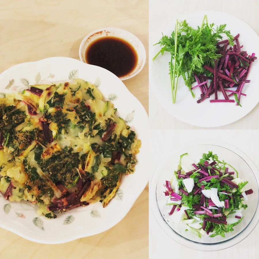 Here is a vegan Korean vegetable pancake I made using unconventional ingredients including carrot leaves and beet stems. Click on the image to see the recipe on the Minnieveggie Instagram.