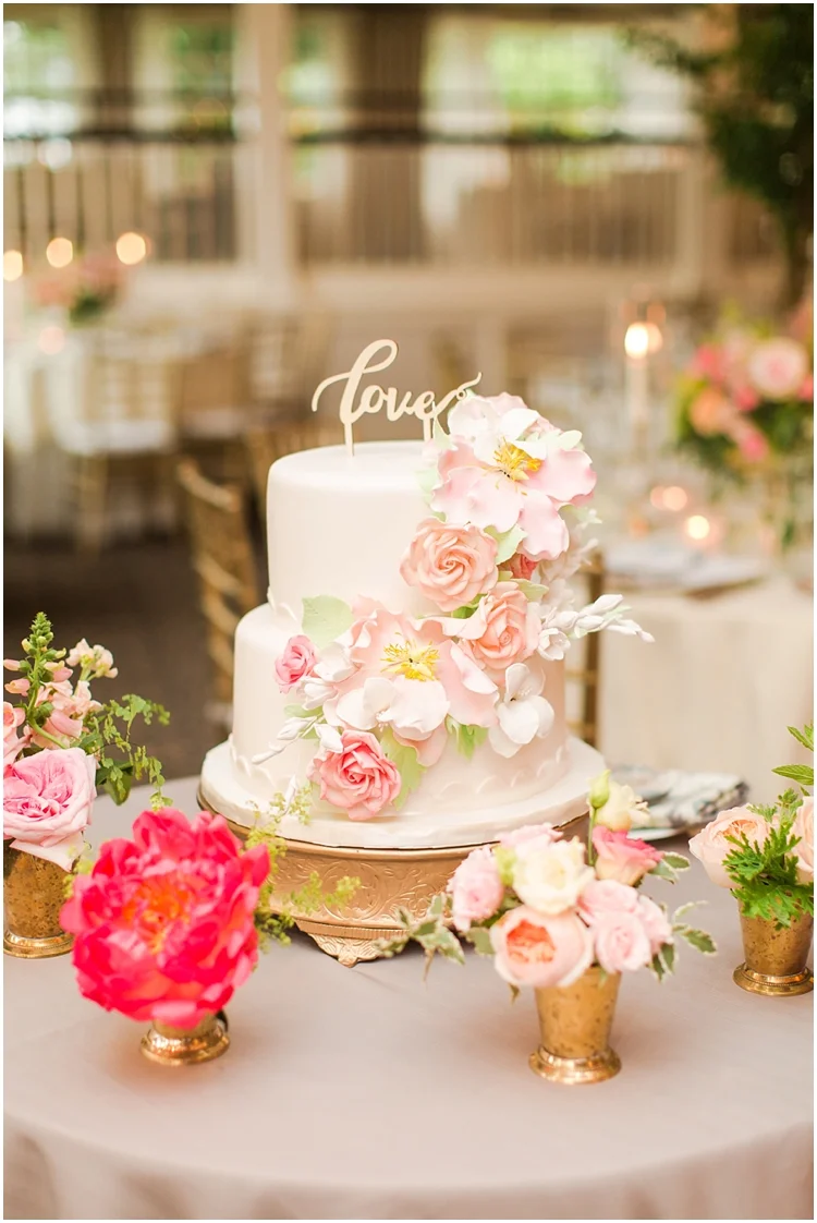 Longshore-Watercolor-Crest-Wedding-Cake-4.jpg