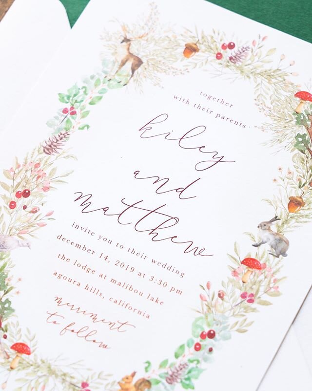 Watercolor woodland adventures in wedding stationery
📷: @peterson.design.photo