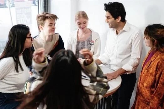 New York City is getting less than our fair share of disaster relief. The COVID crisis has proven that after three decades of the status quo, the time is now to send new, effective leadership to Washington. 💥 I was the first candidate in this race to produce a plan for COVID Testing and a Progressive Response to COVID Relief. I've spent this crisis giving back to community with my team. On June 23rd, with your support, I'll take our fight to Congress to restore #ThePromiseofNewYork.