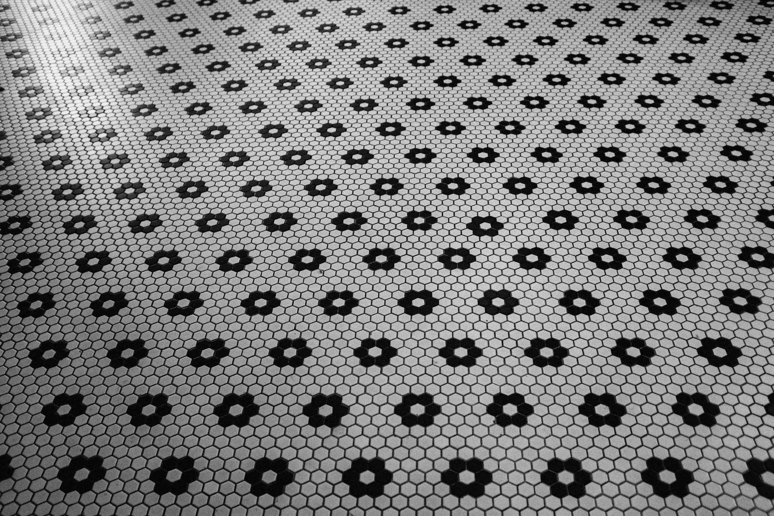 The floor brings it all together