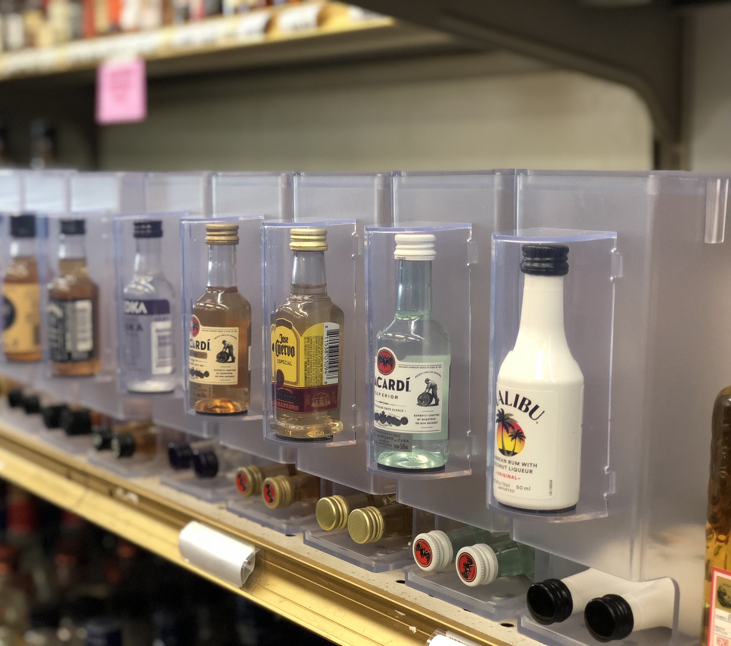 Commercial Retail Display for Mini liquor bottles