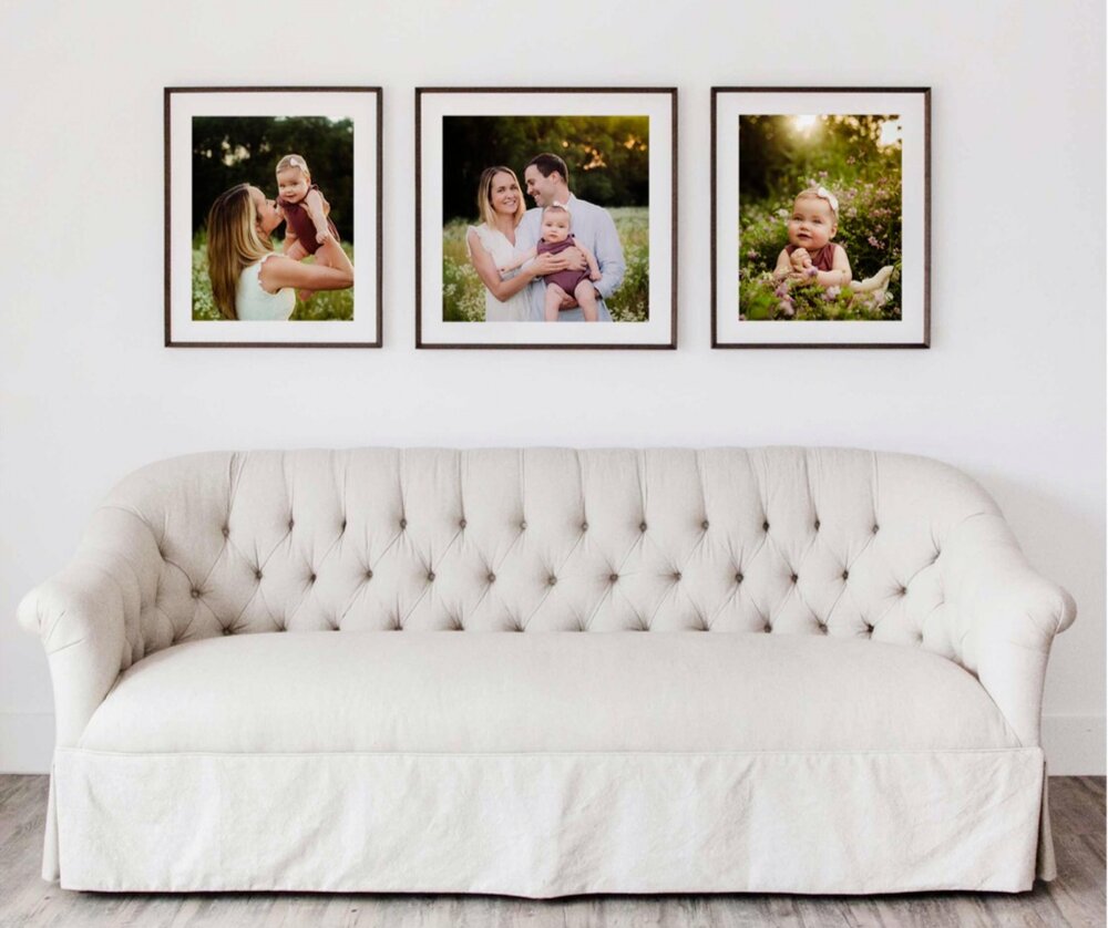 4 Stylish Ways To Hang Family Photos, Living Room Family Photo Wall Ideas