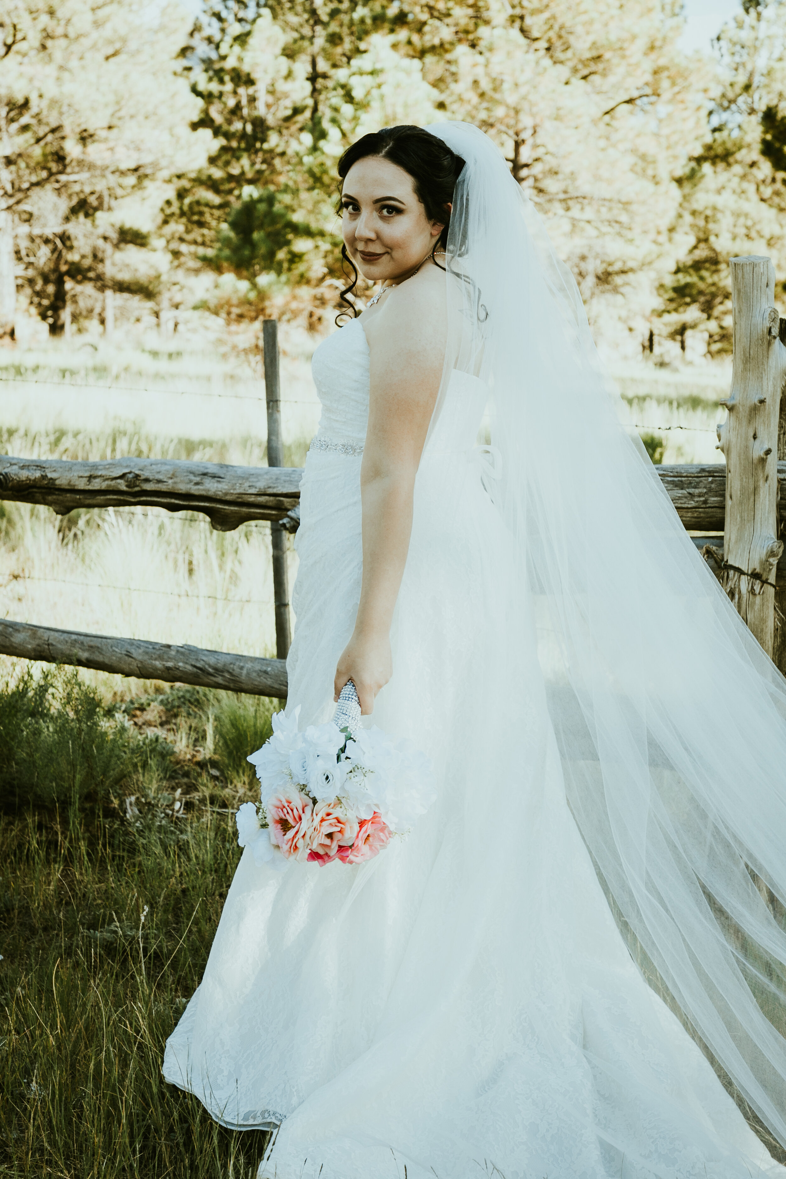 CHAPEL-OF-THE-HOLY-DOVE-FLAGSTAFF-ARIZONA-WEDDING-26.jpg