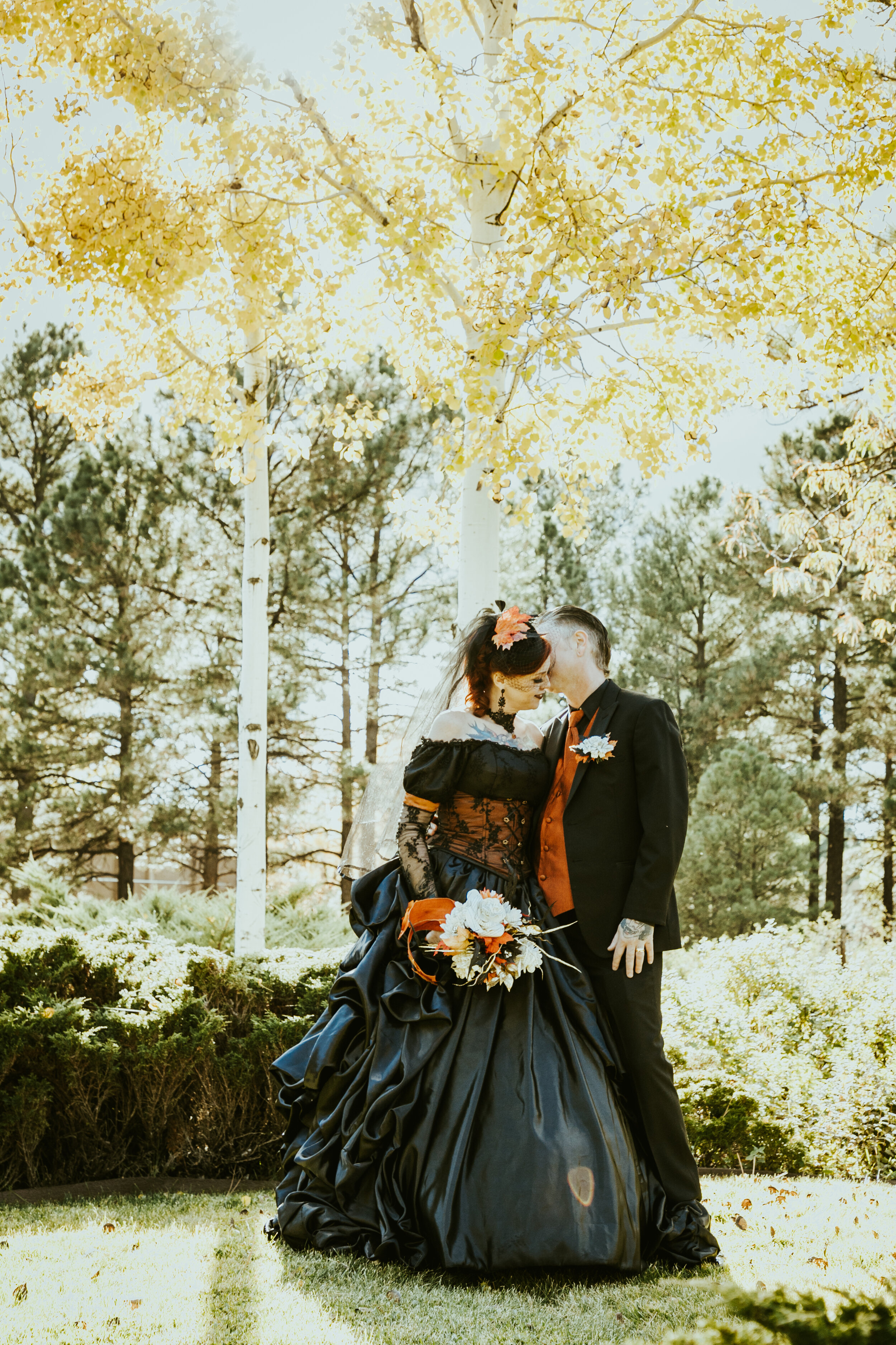 RIORDAN MANSION FLAGSTAFF ARIZONA HALLOWEEN WEDDING-15.jpg