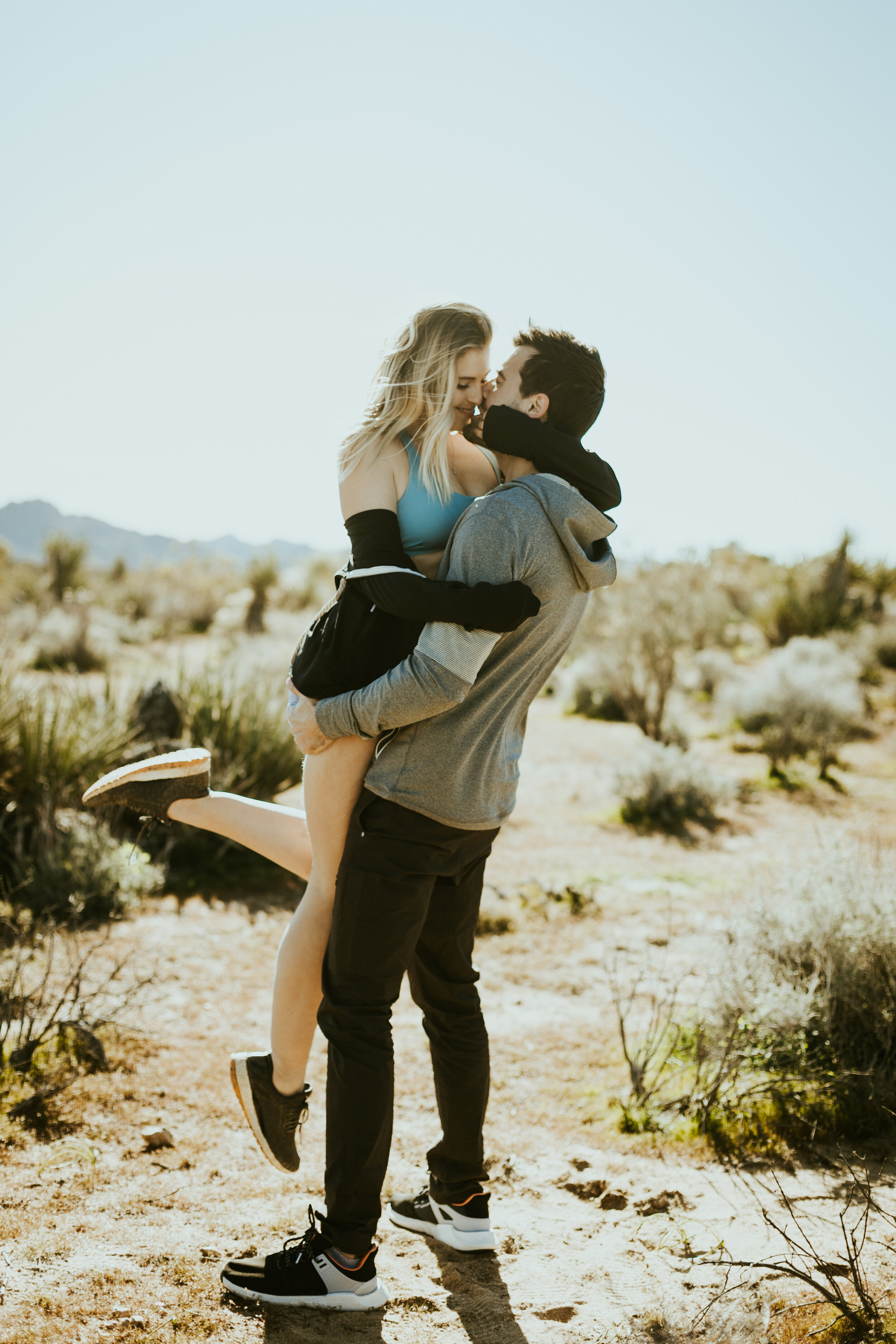 Joshua tree national park twentynine palms california engagement photos couple photo session engagement photoshoot engagement outfit inspo desert couple photos couple pose ideas-30.jpg