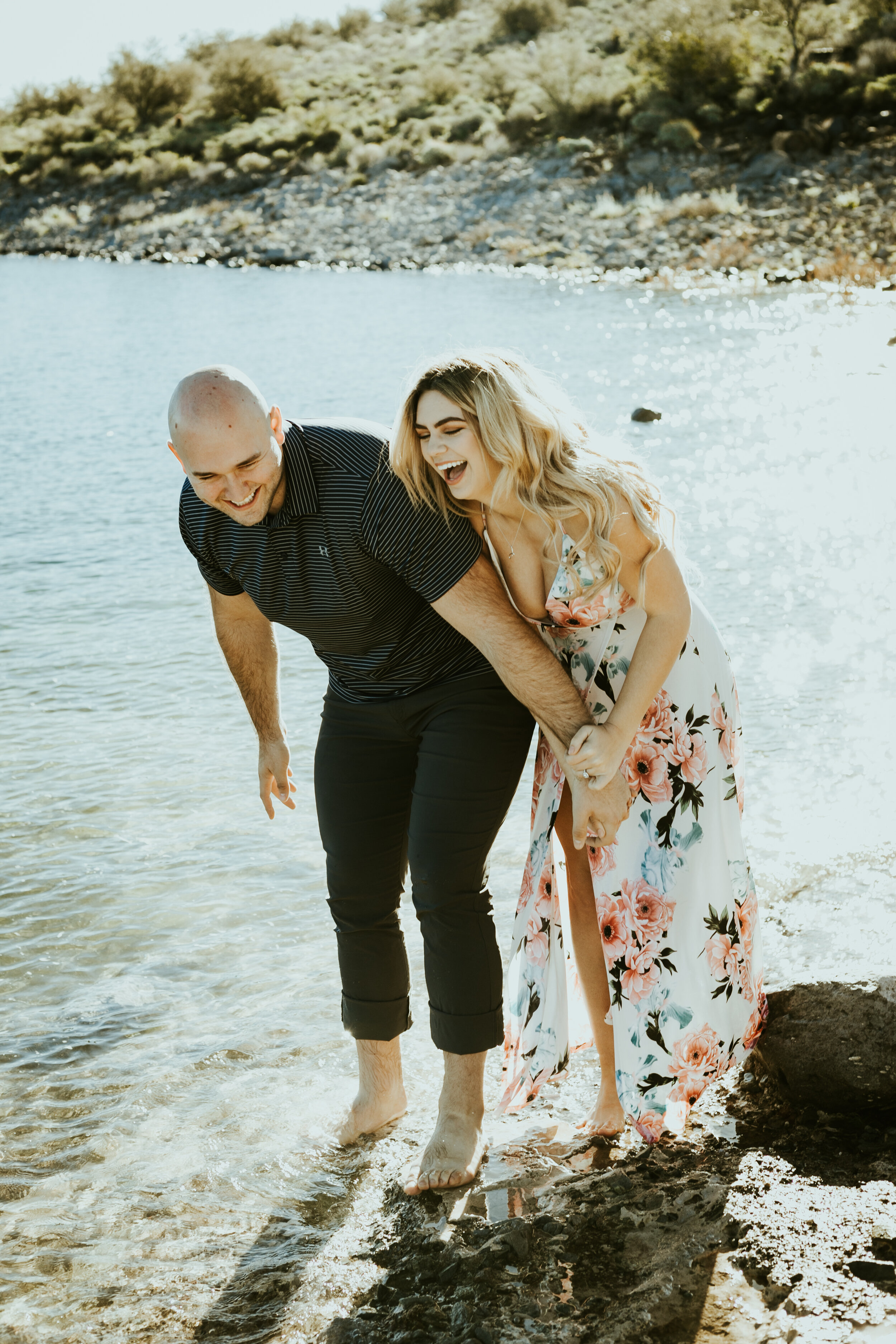 lake pleasant peoria arizona couple photos anniversary pictures engagement outfit inspo summer couple posing ideas baby announcement-24.jpg