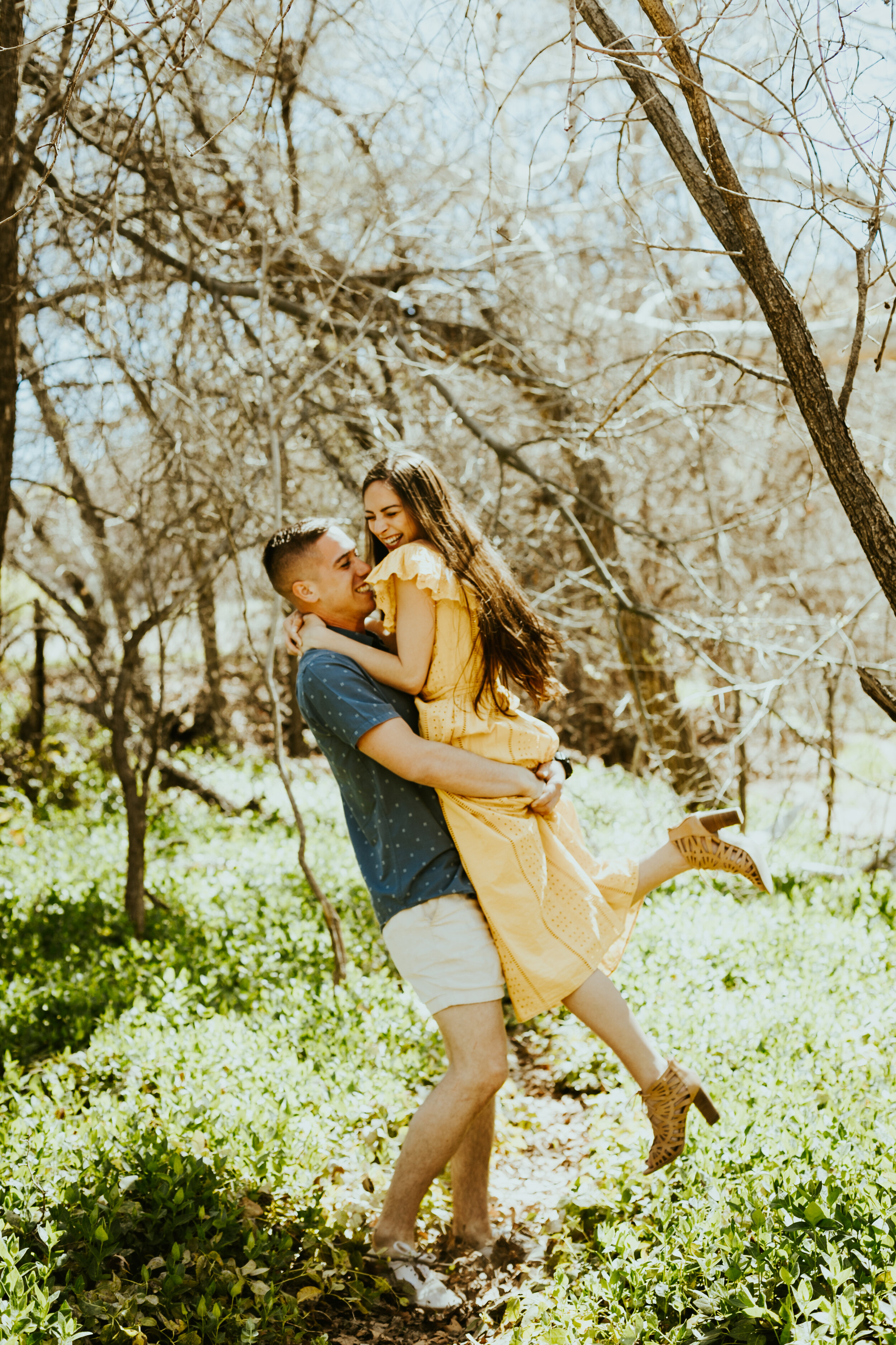 red rock crossing sedona arizona cathedral rock crescent moon ranch couple photos engagement photo outfit inspiration couple posing ideas midday photos anniversary photos-6.jpg