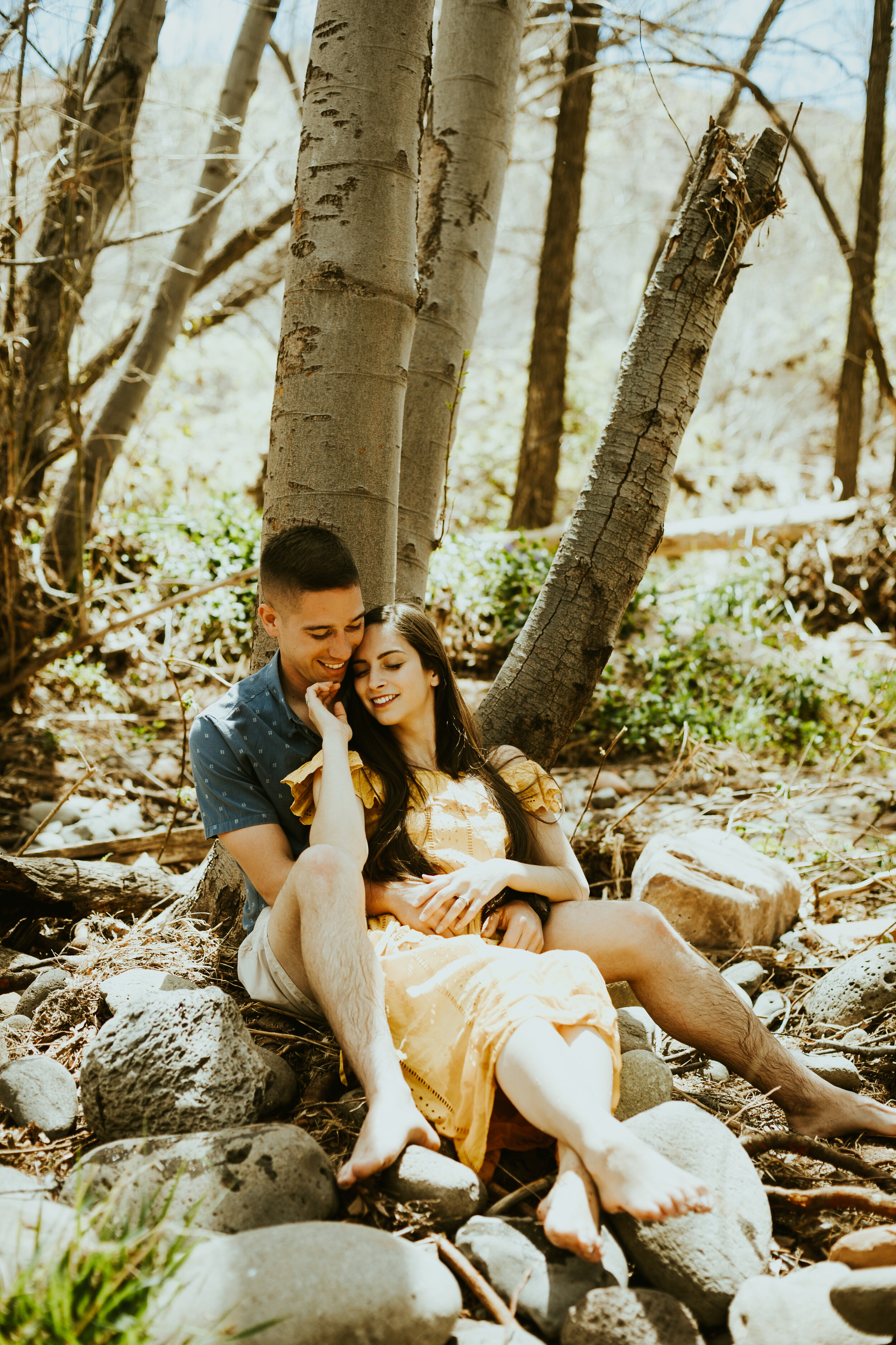 red rock crossing sedona arizona cathedral rock crescent moon ranch couple photos engagement photo outfit inspiration couple posing ideas midday photos anniversary photos-29.jpg