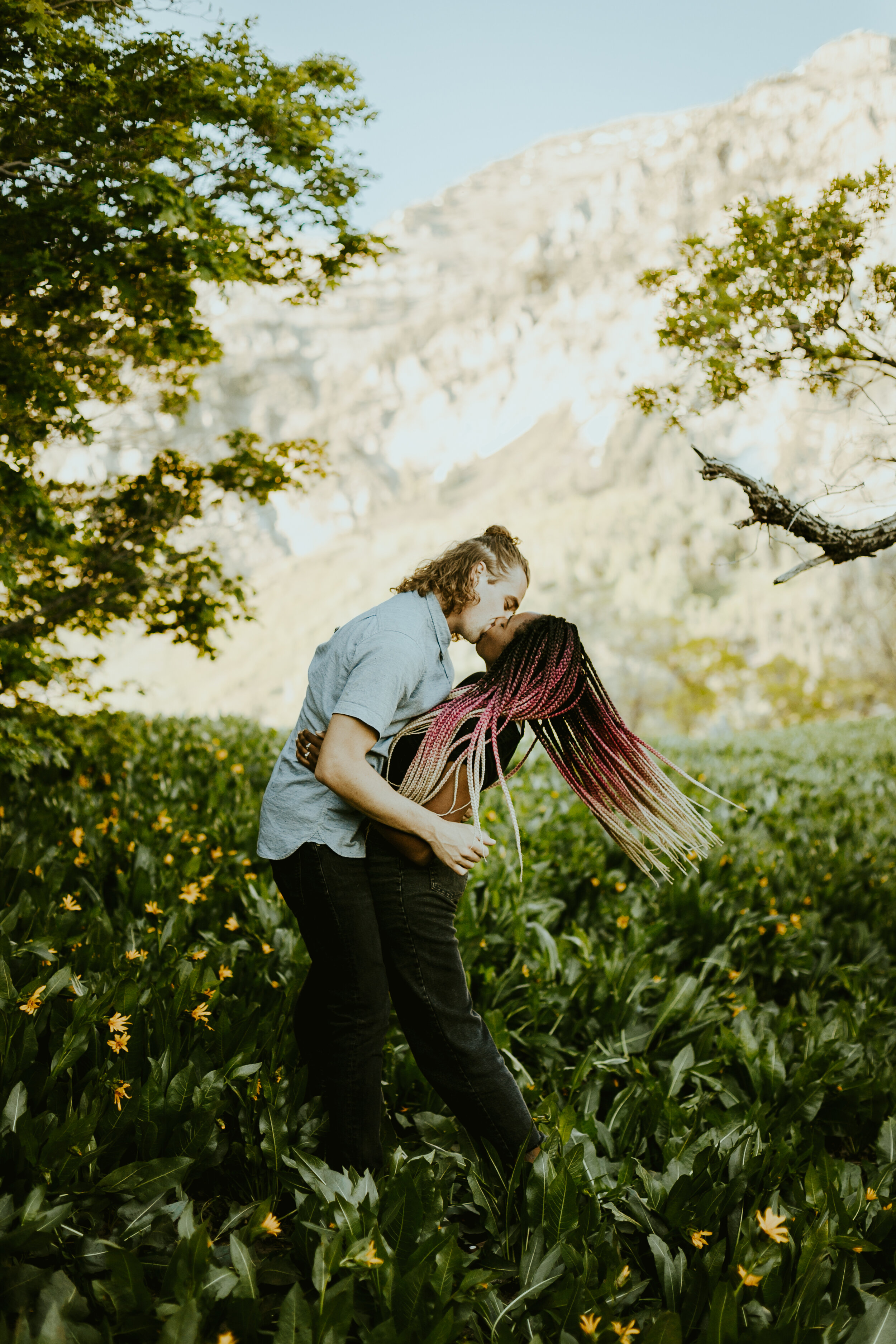 provo utah anniversary session frankely photography arizona engagement photographer couple outfit ideas engagement posing inspo-26.jpg