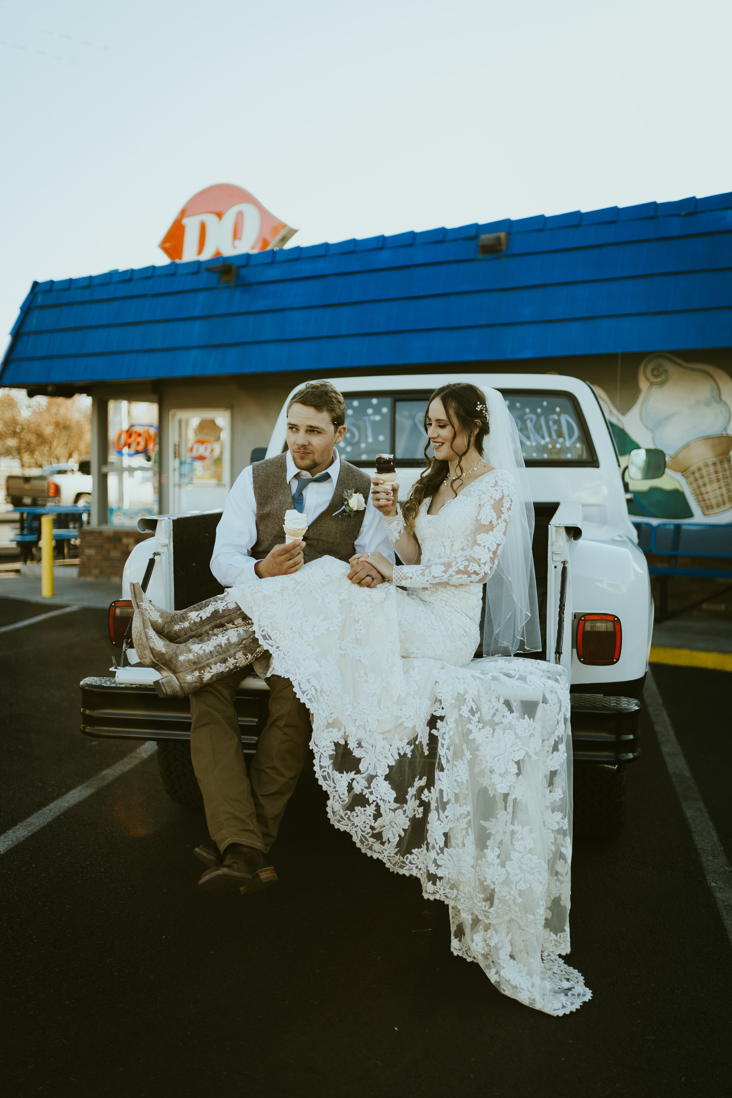FRANKELY PHOTOGRAPHY Mormon lake lodge wedding-52.jpg