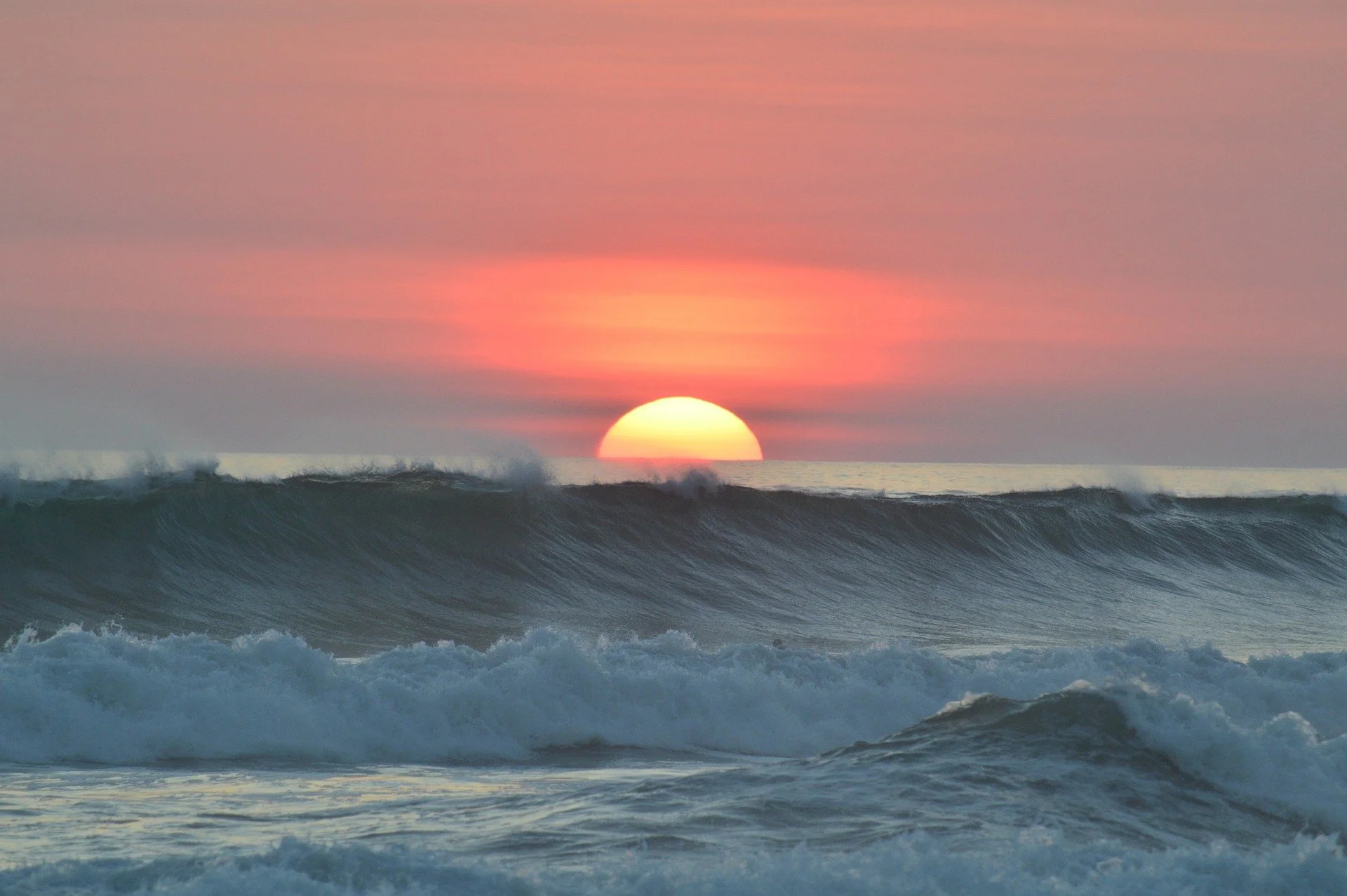Costa Rica surf and hemp culture